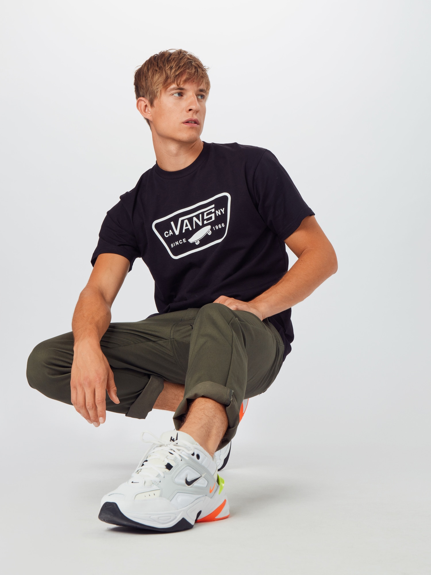 Thumbnail - T-Shirt