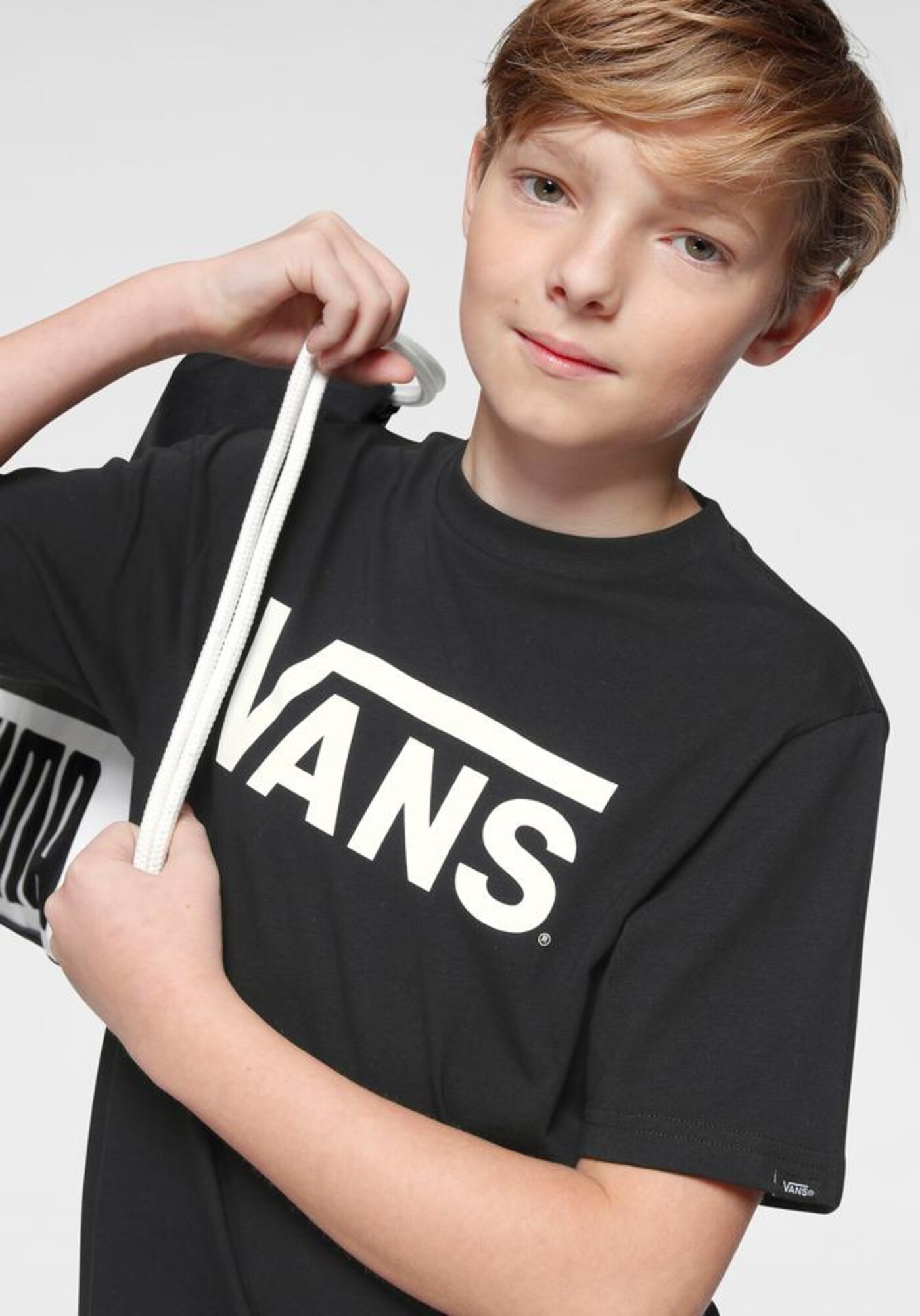 Thumbnail - T-Shirt 'CLASSIC'