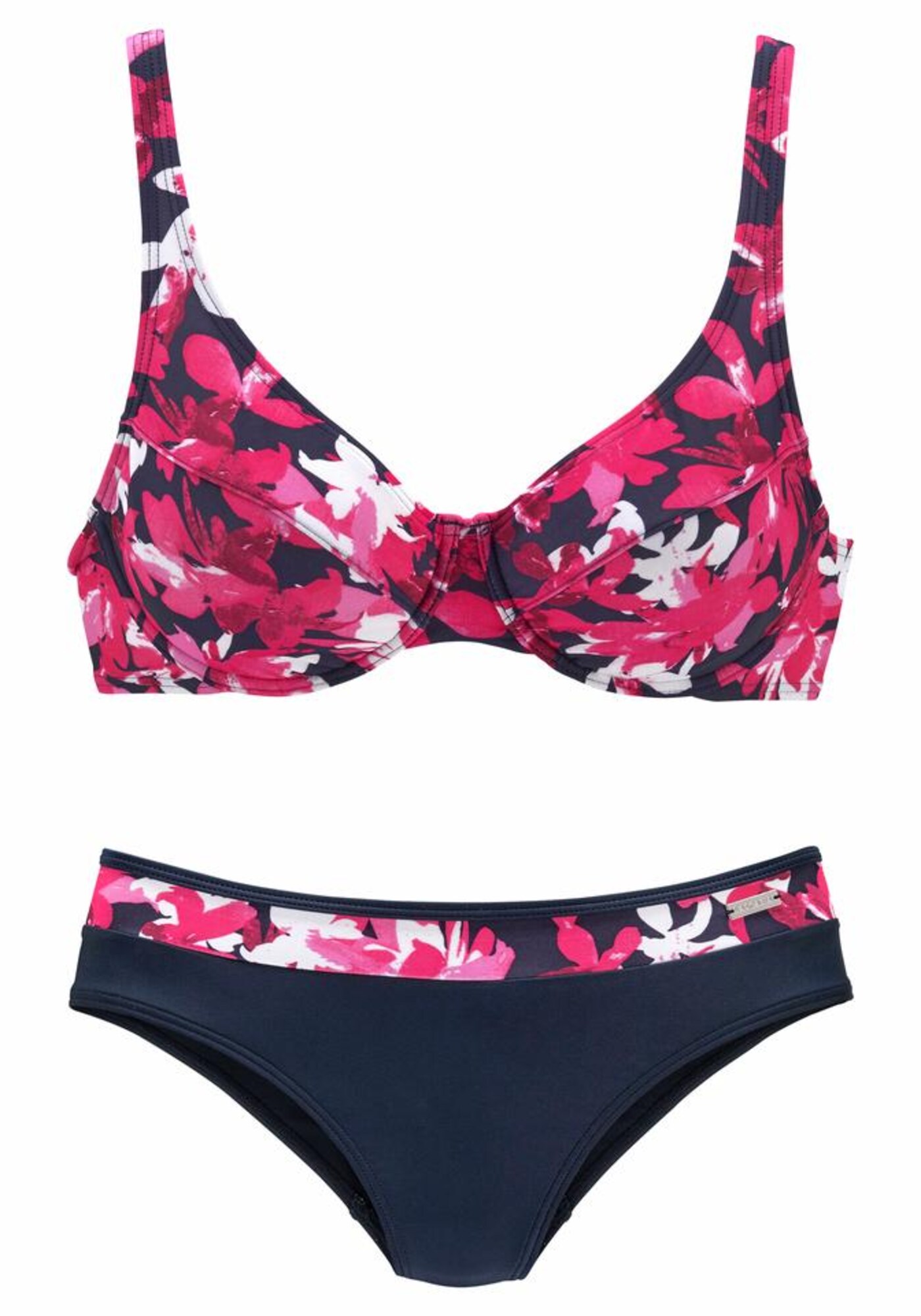 Thumbnail - Bikini