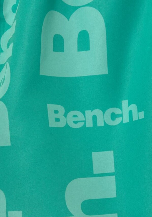 BENCH, Rövid fürdőnadrágok, zöld, 5 kép a 5 közül