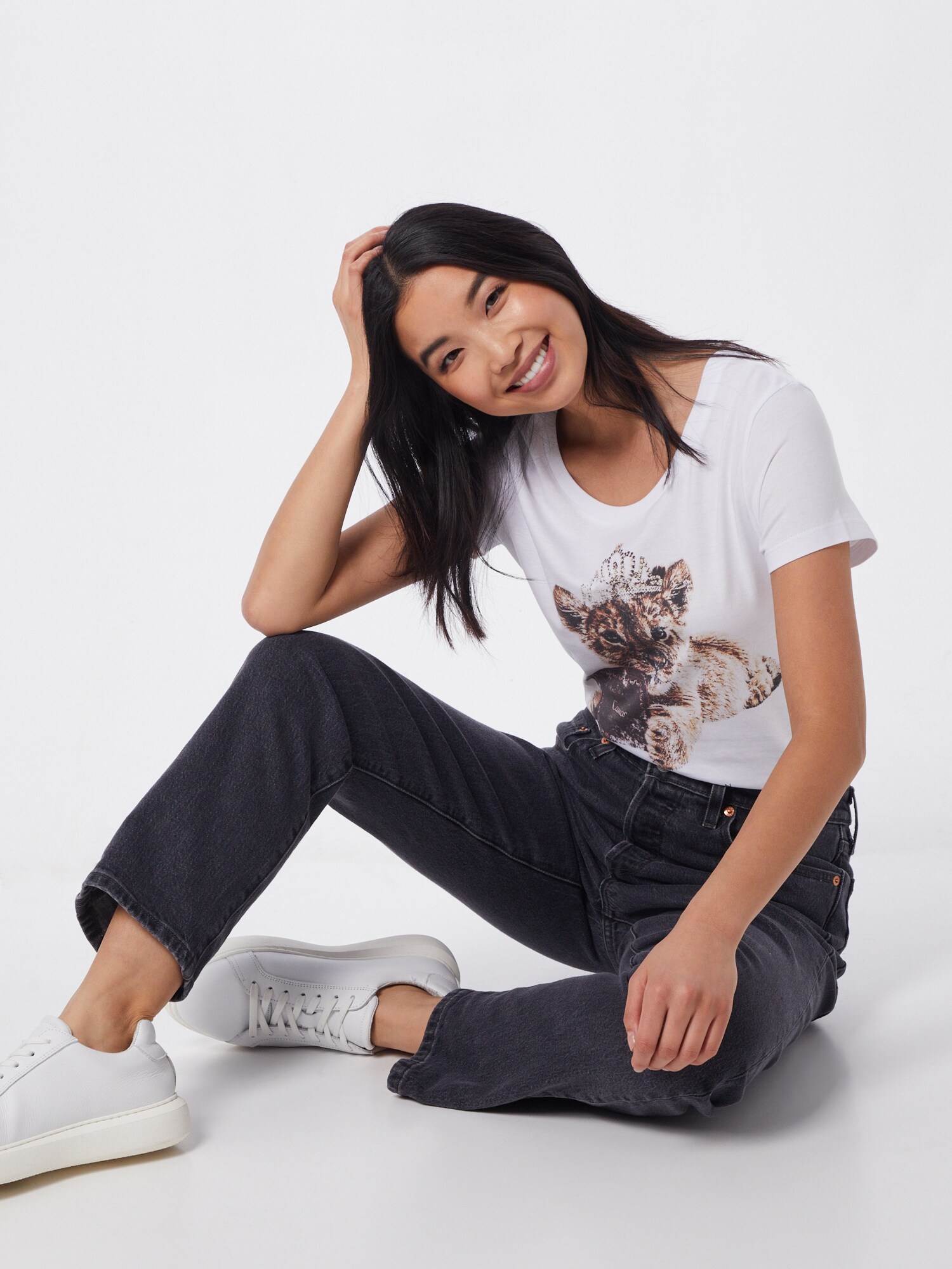 Thumbnail - Shirt