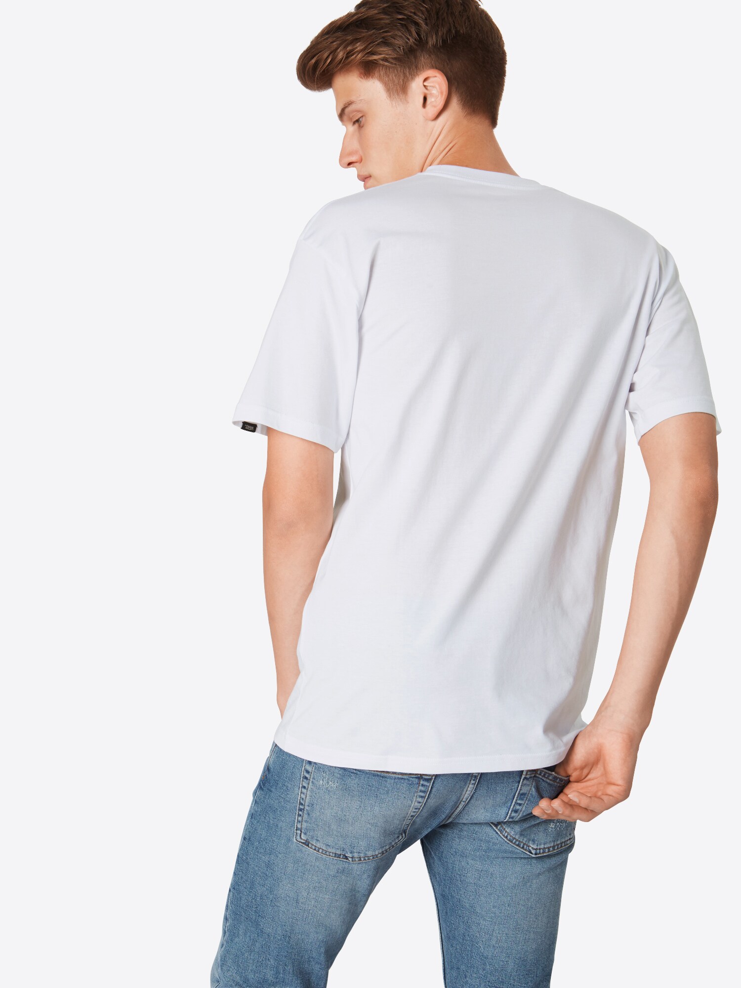 Thumbnail - T-Shirt