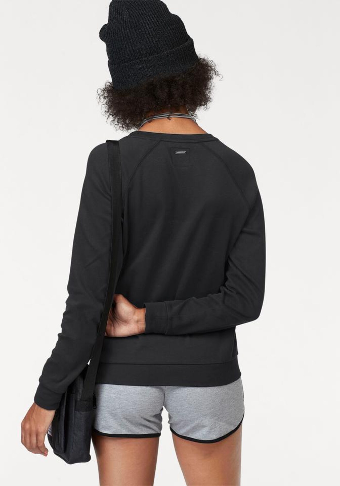 Thumbnail - Sweater