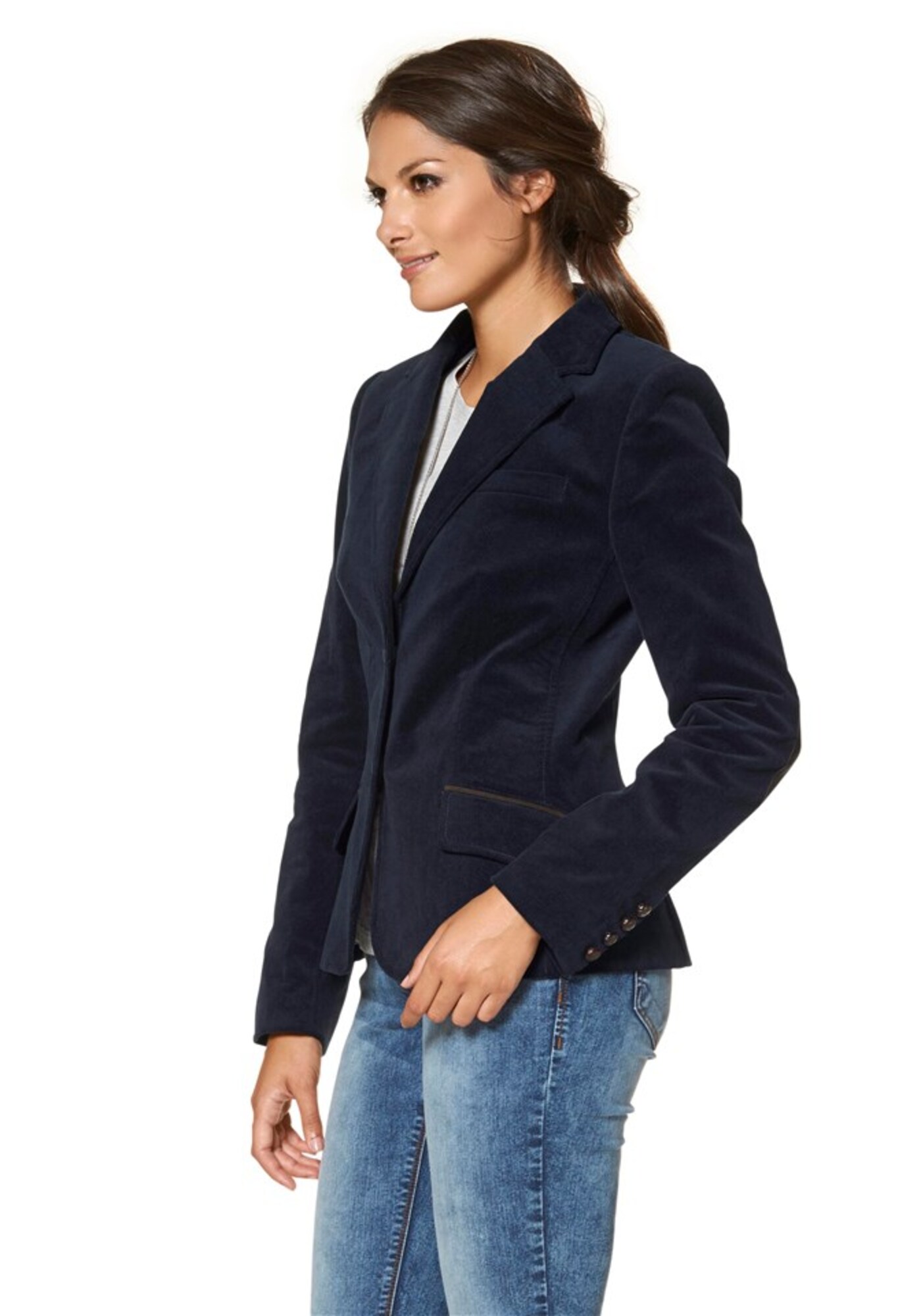 Thumbnail - Blazer