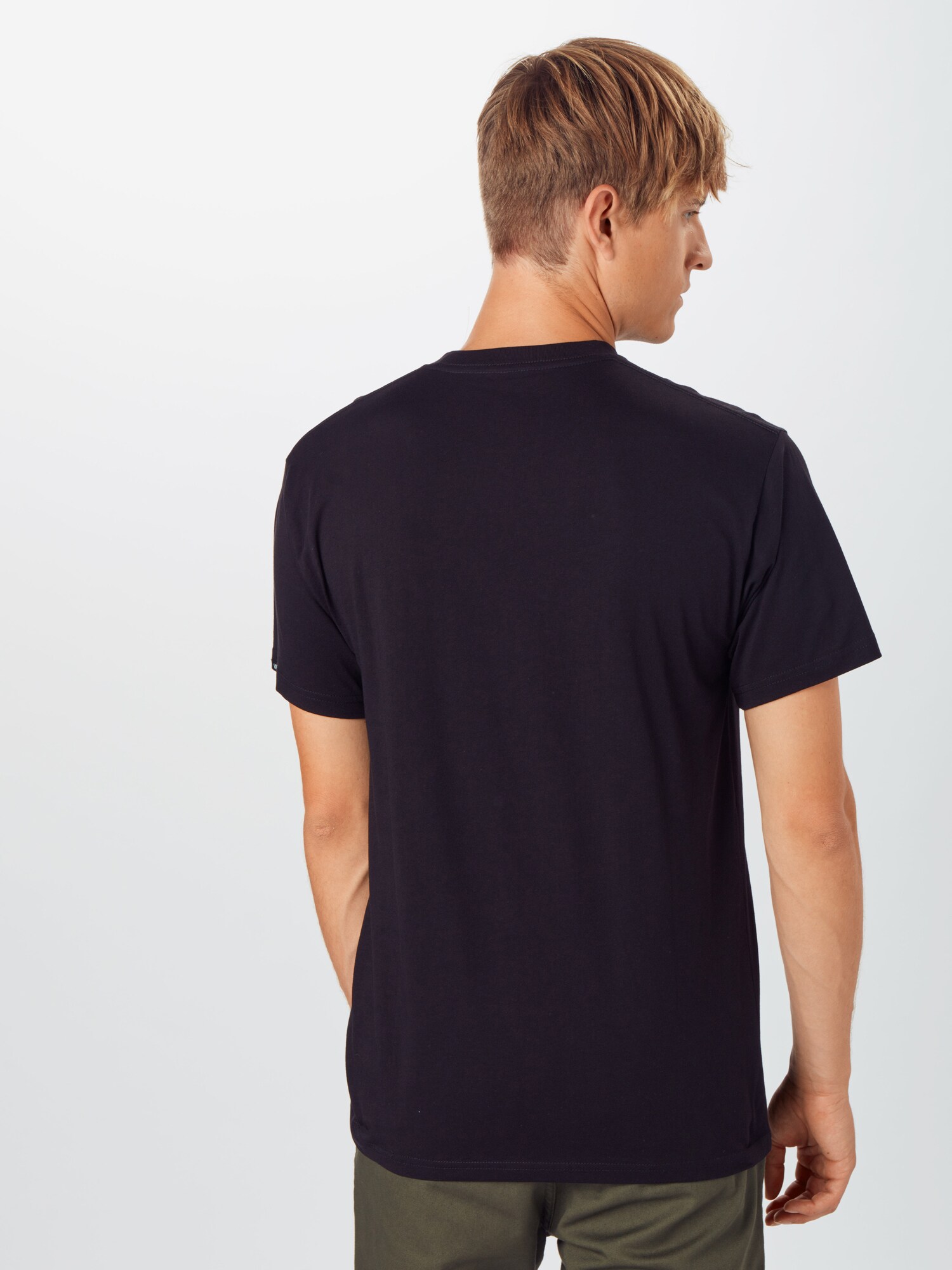 Thumbnail - T-Shirt
