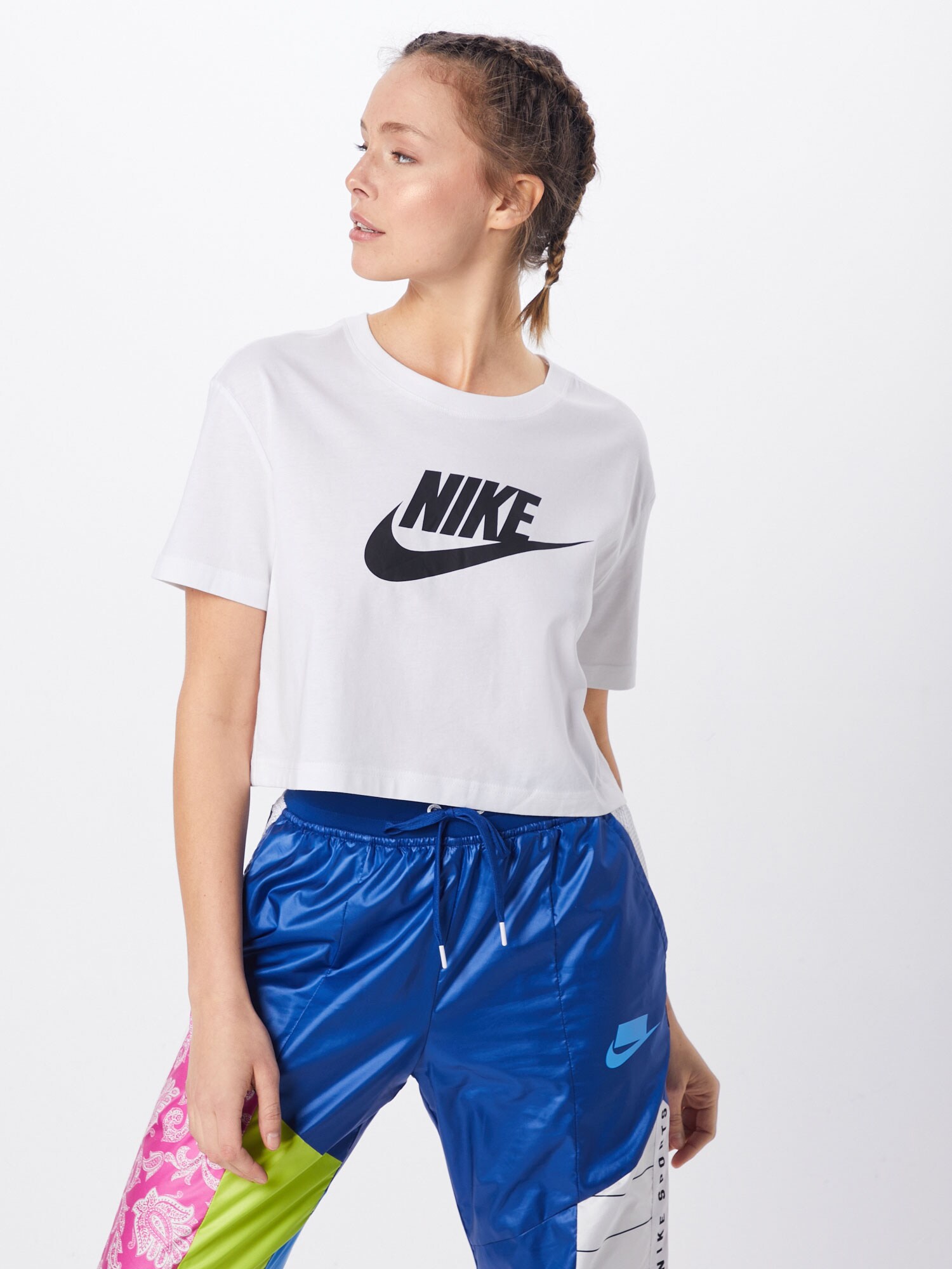 Nike Sportswear Camiseta 'Essential'  negro / blanco – imagen 2