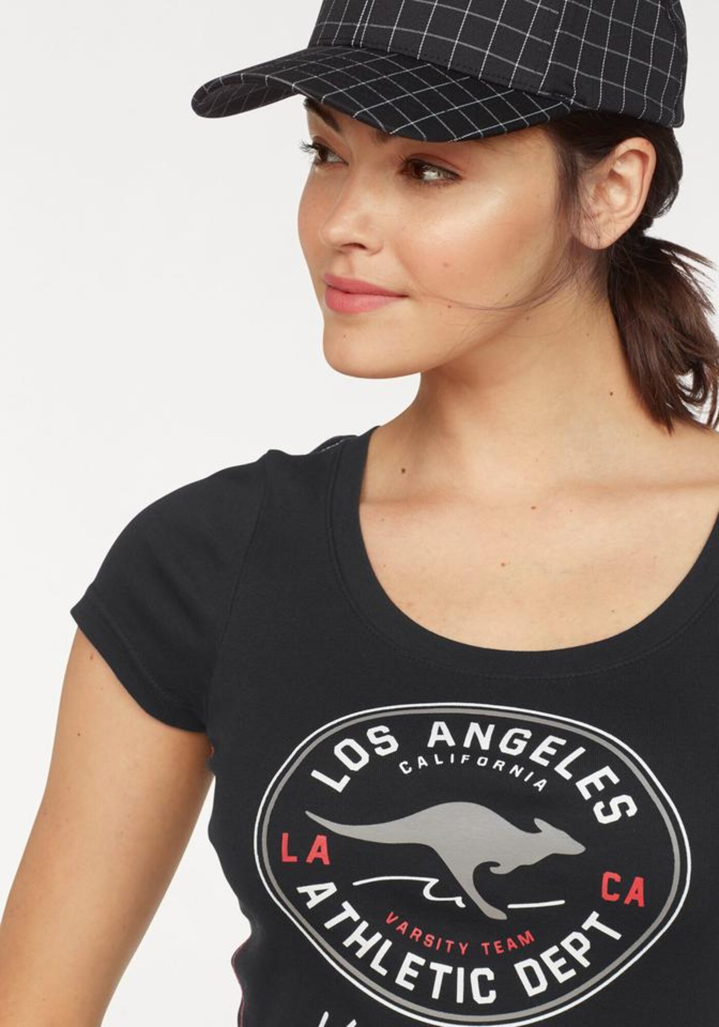 Thumbnail - T-Shirt