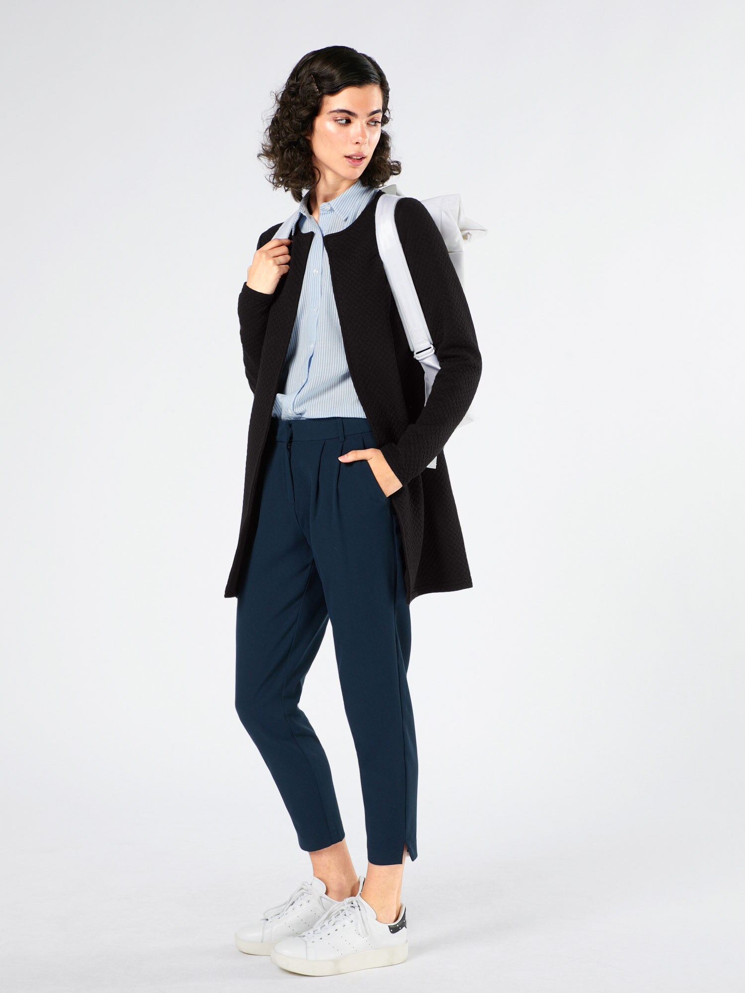Thumbnail - Strickjacke 'VINaja'