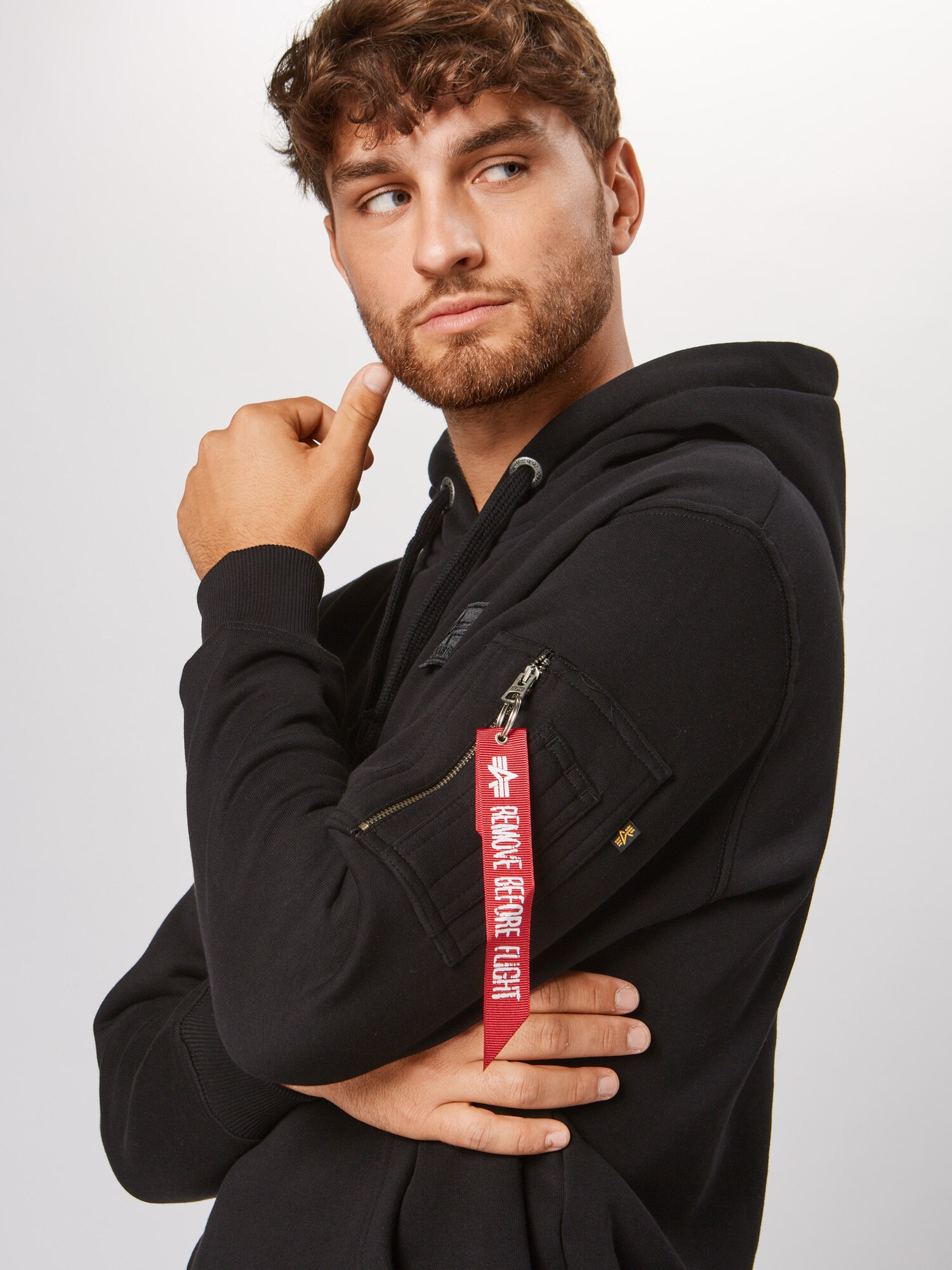 ALPHA INDUSTRIES Mikina 'Red Stripe' červená / čierna / biela (obrázok 3)