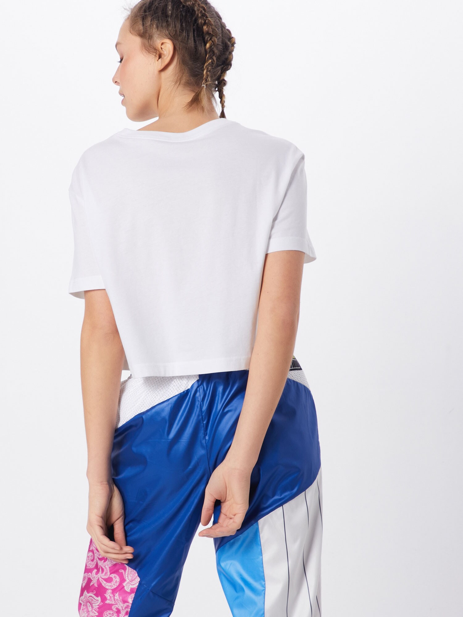 Nike Sportswear Camiseta 'Essential'  negro / blanco – imagen 3