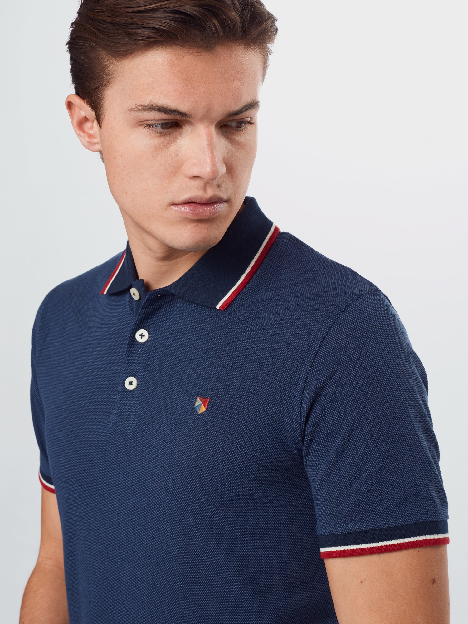 JACK & JONES Tričko 'Bluwin' námornícka modrá / žltá melírovaná / krvavo červená / biela (obrázok 5)