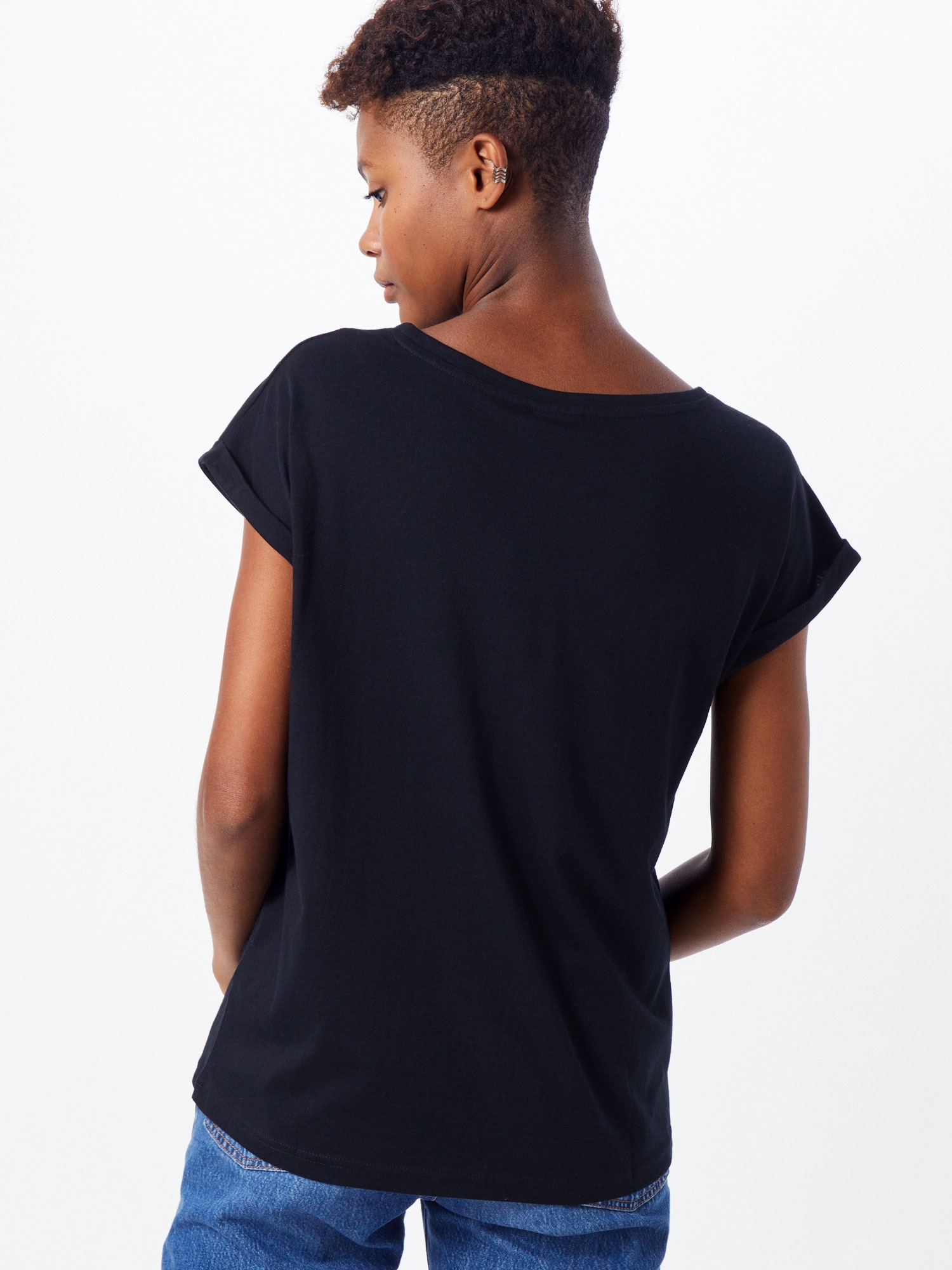 Thumbnail - T-Shirt