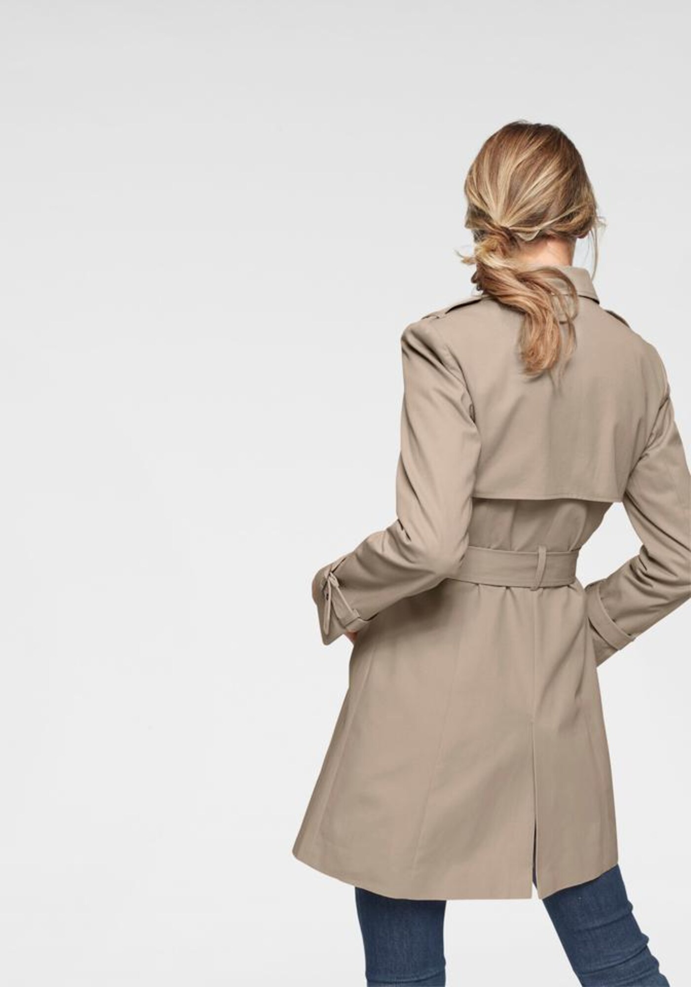 Thumbnail - Trenchcoat