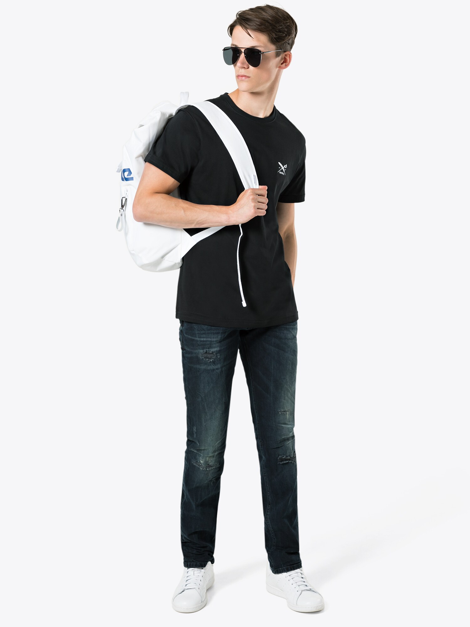 Thumbnail - T-Shirt