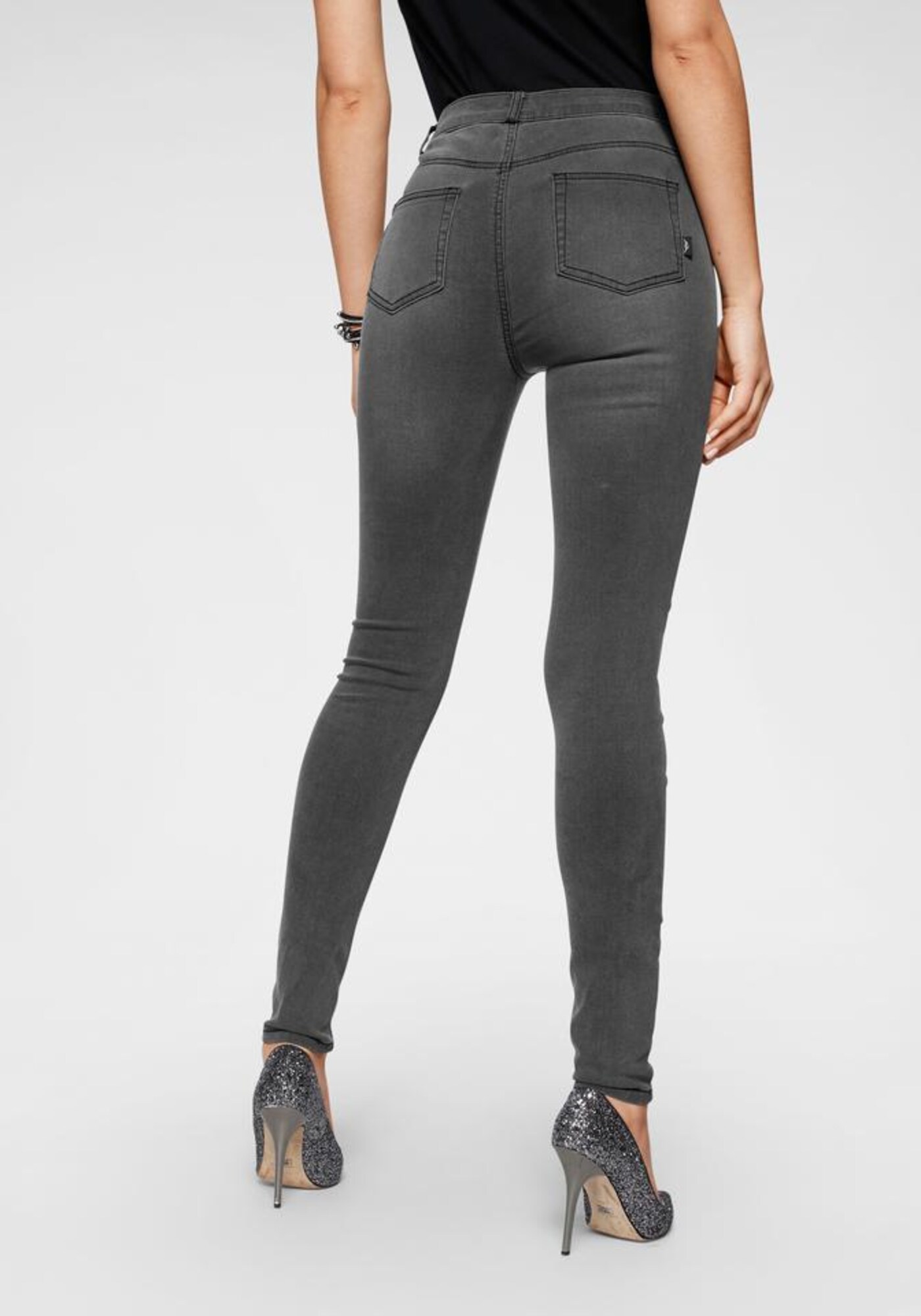 Thumbnail - Jeans