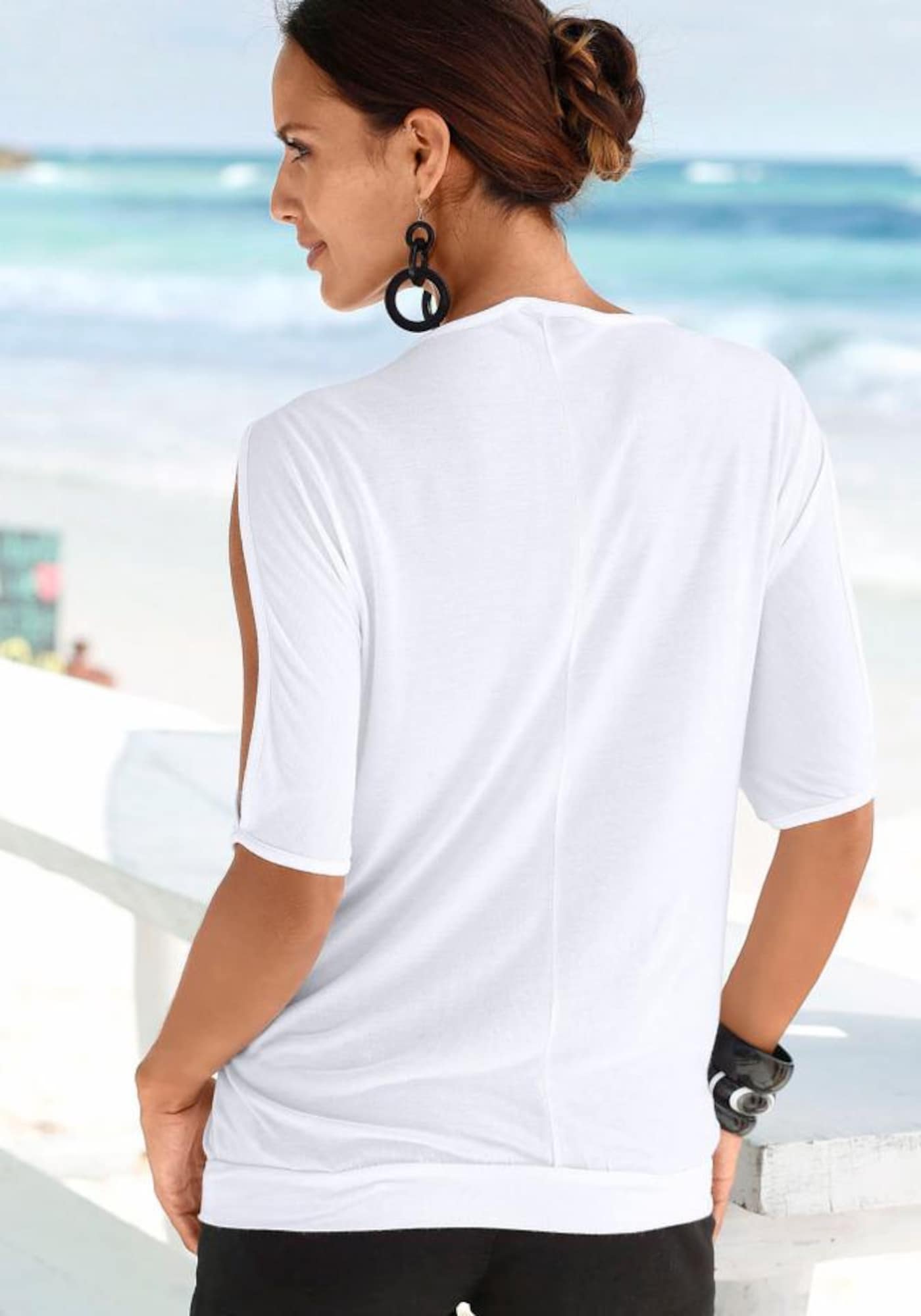 Thumbnail - Shirt