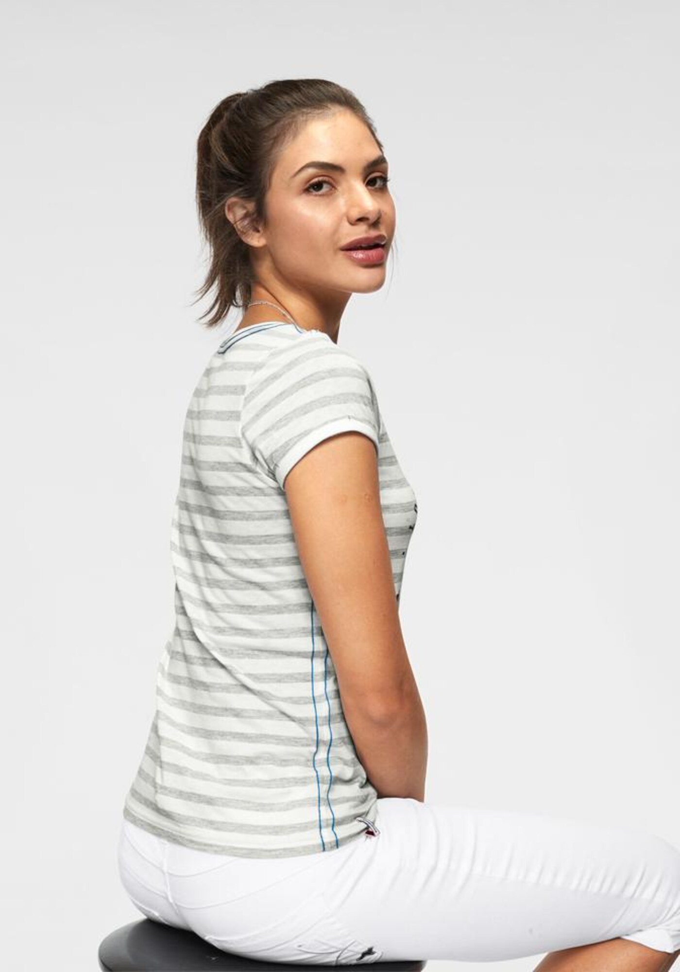 Thumbnail - T-Shirt