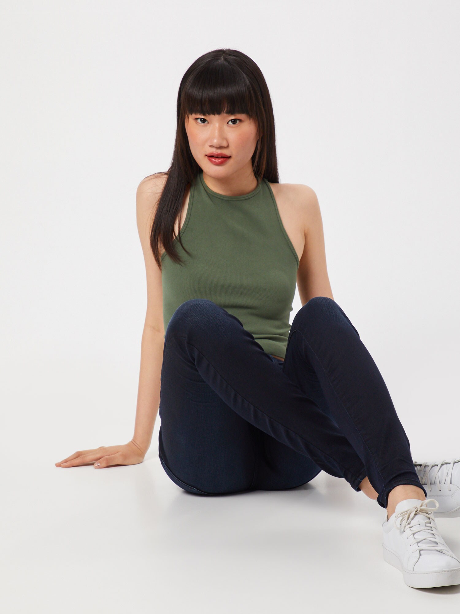 Thumbnail - Jeans