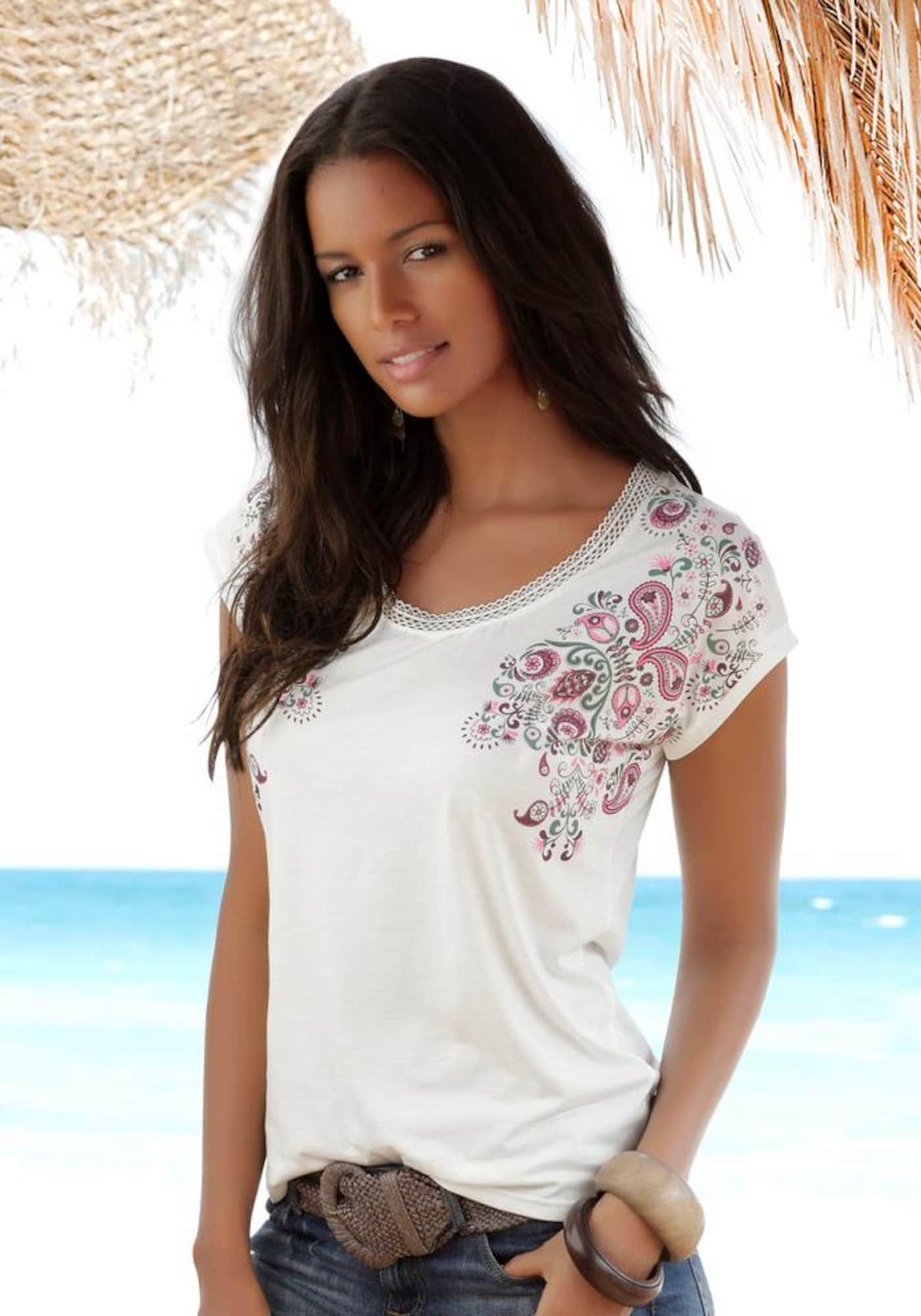 Thumbnail - BEACH TIME T-Shirt