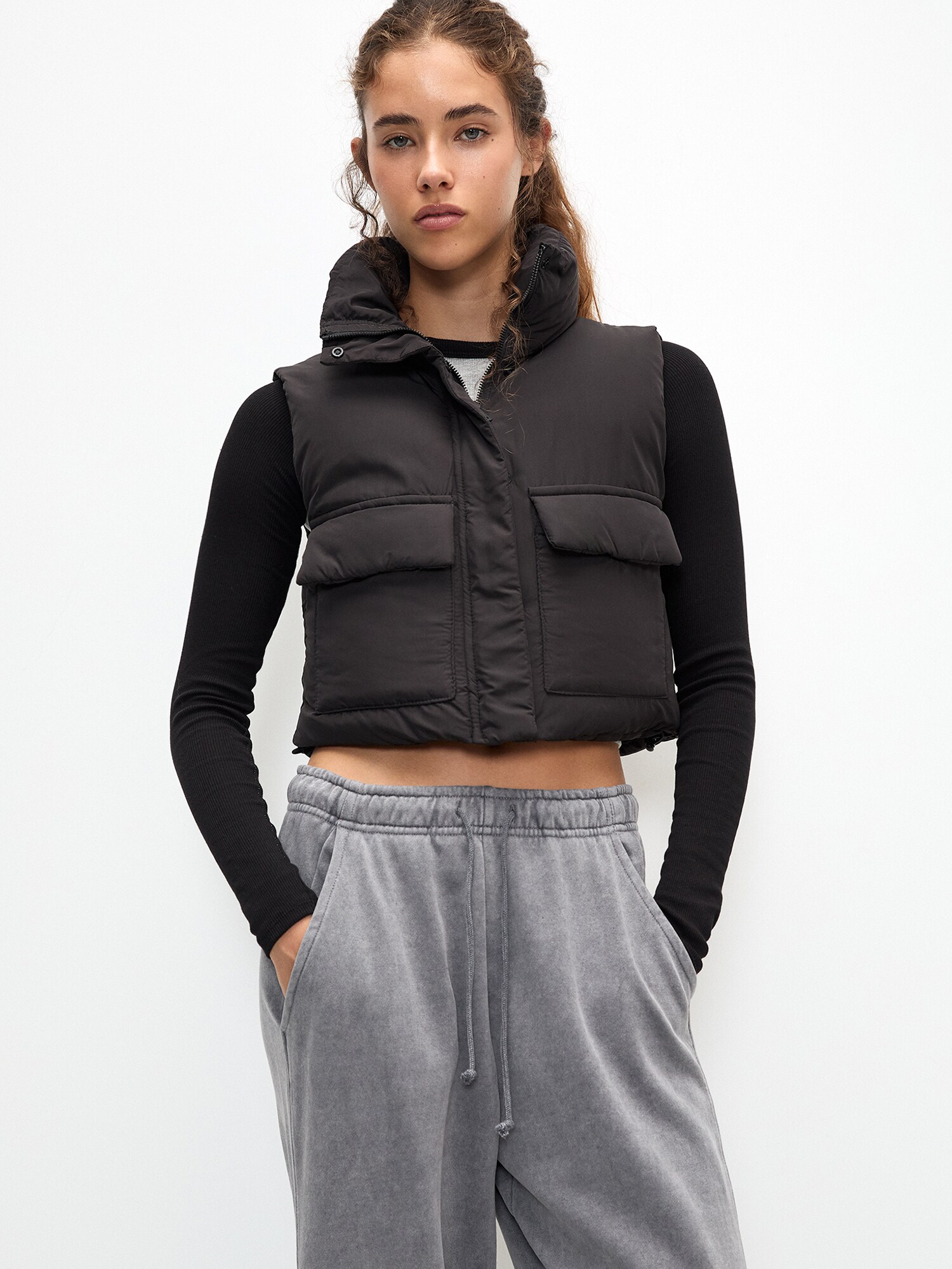 Pull&Bear Mellény  fekete termék 2. képe