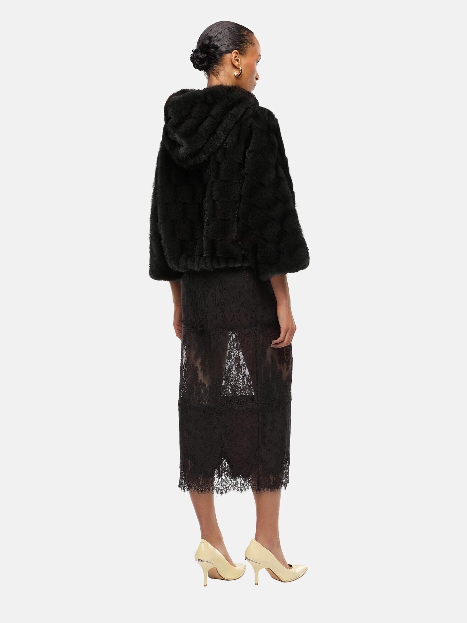 PINKO Chaqueta de invierno 'PINKO CADETIA  CAPPA ASPEN ASPETTO VISONE SCANA PELLICCIA'  negro – imagen 4
