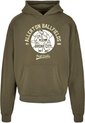 Merchcode Sweatshirt ‘Park Fields – Bronx’ Olijfgroen / Lichtgroen / Wit