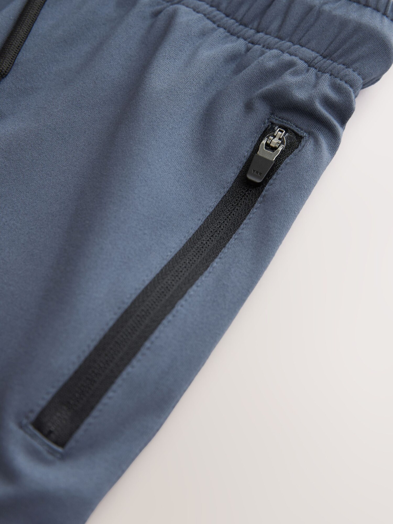 Thumbnail - Next Hose