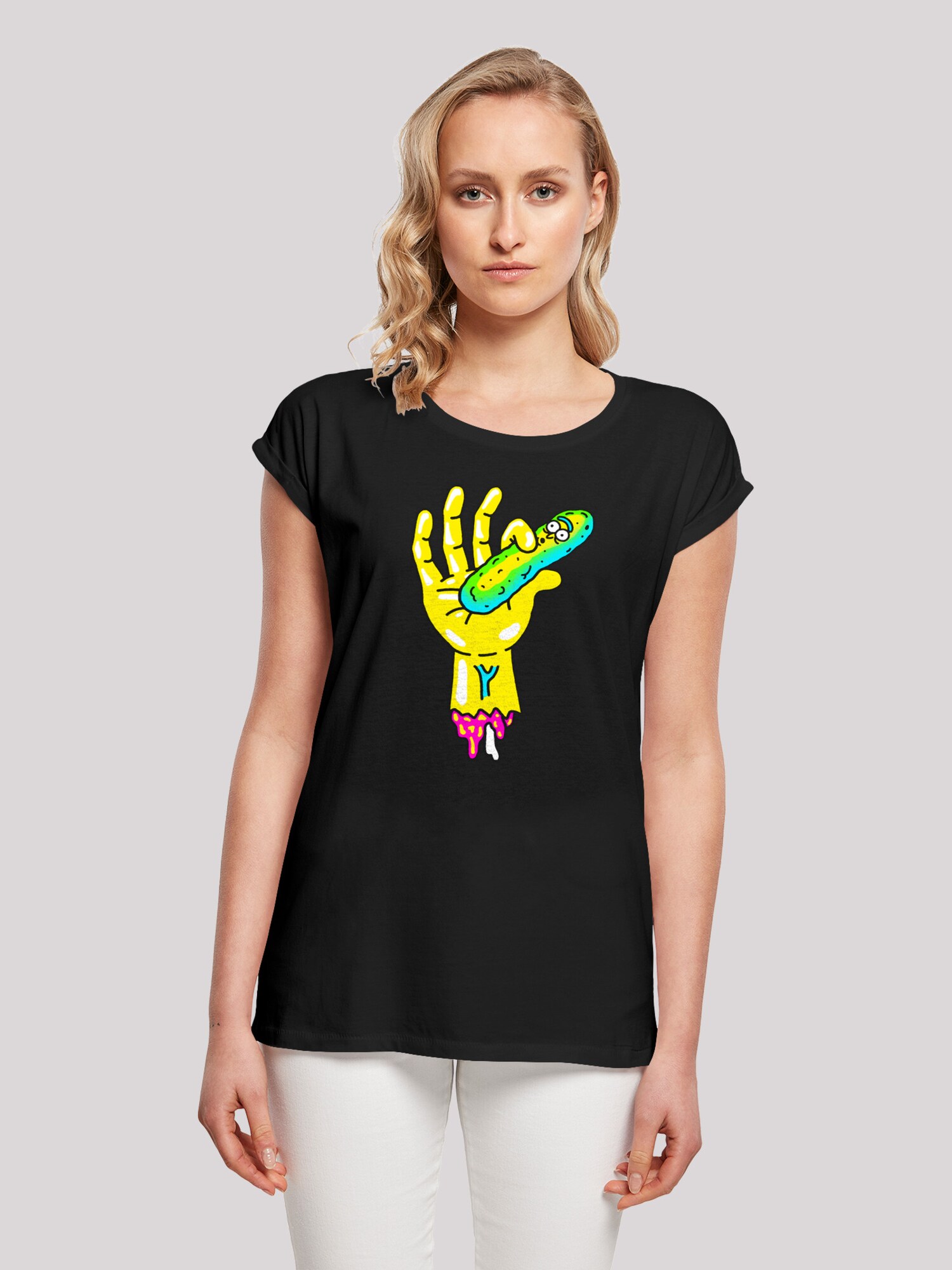 Thumbnail - T-Shirt 'Rick and Morty Pickle Hand'