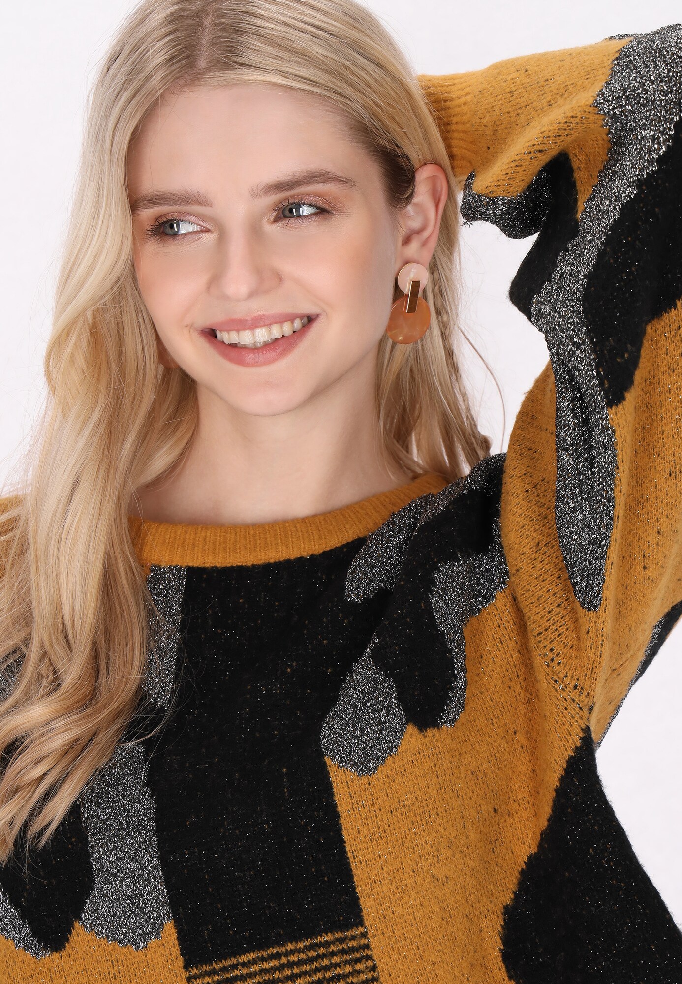 Thumbnail - IZIA Pullover