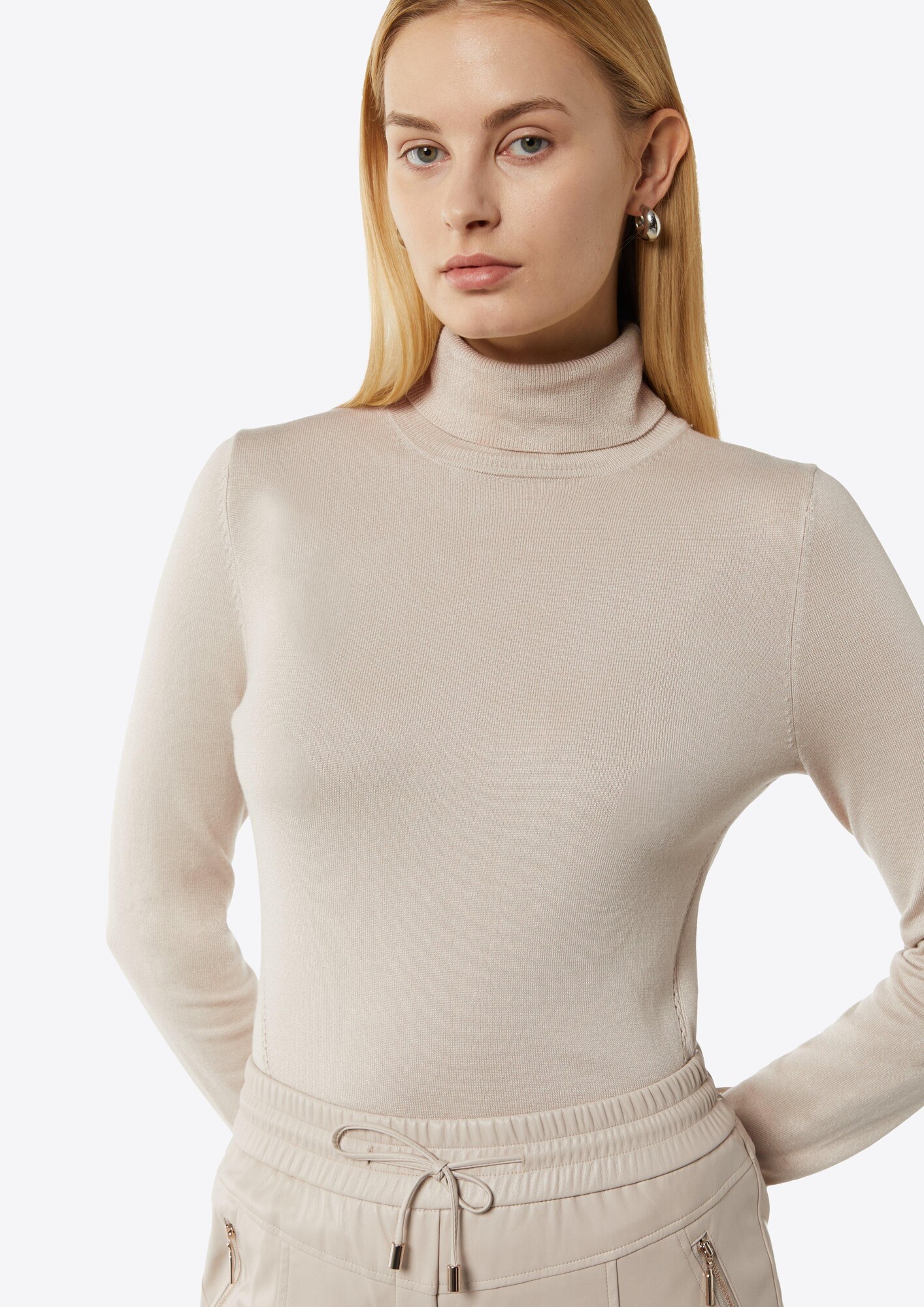 Thumbnail - Pullover