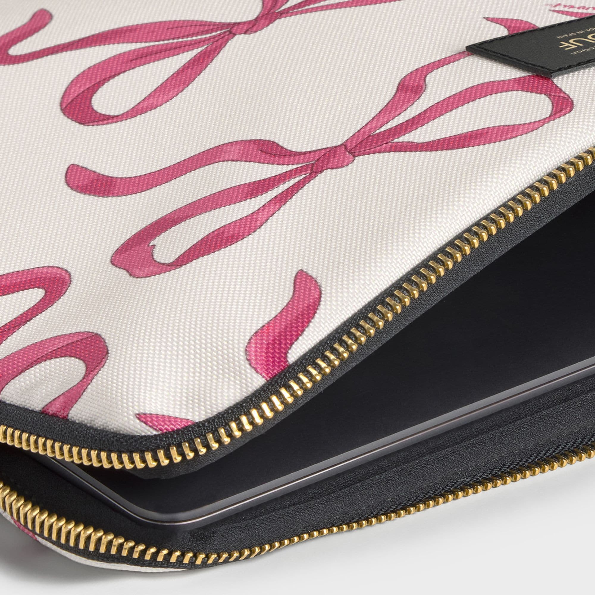 Thumbnail - Wouf Laptophülle