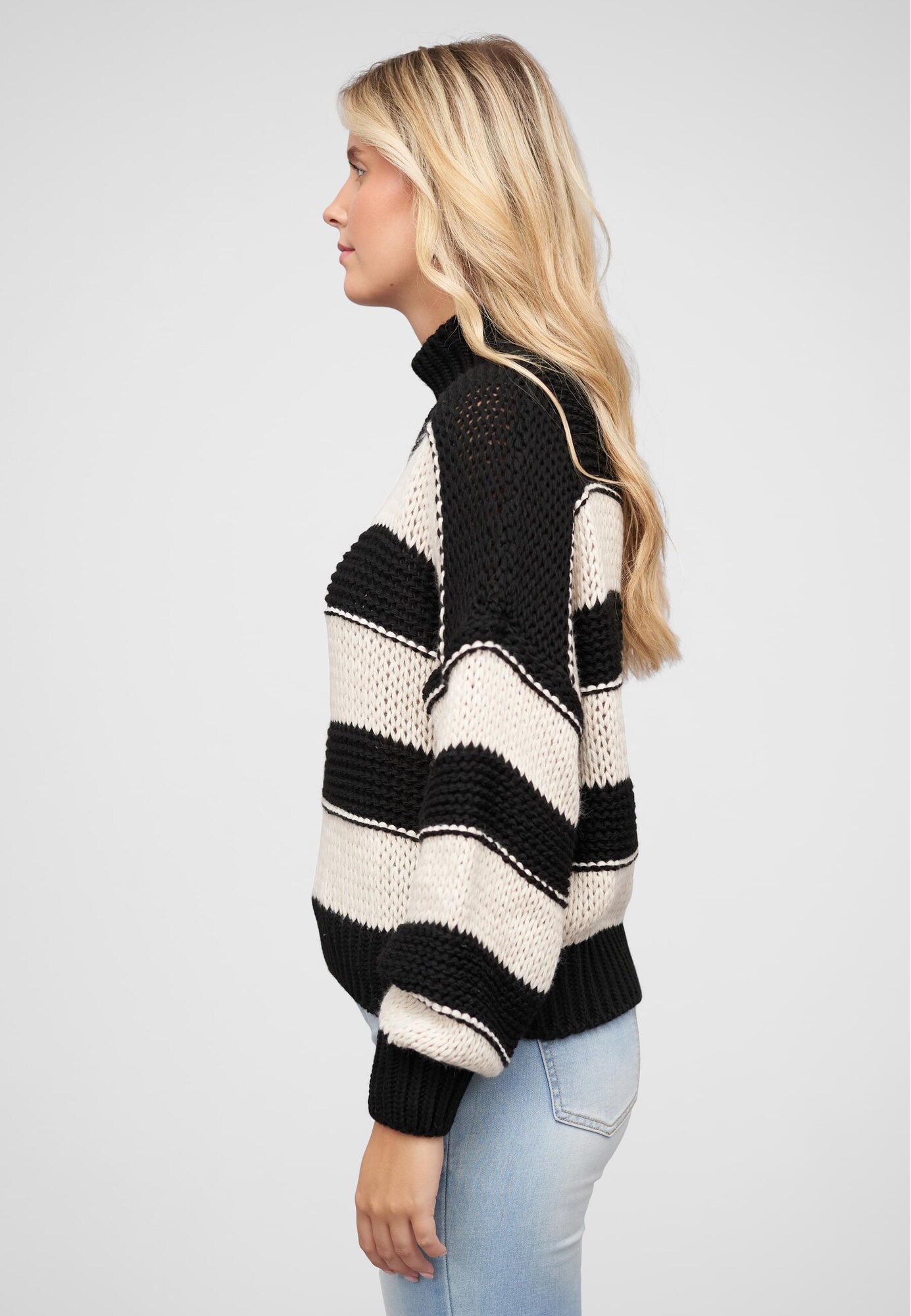 Thumbnail - Cloud5ive Pullover