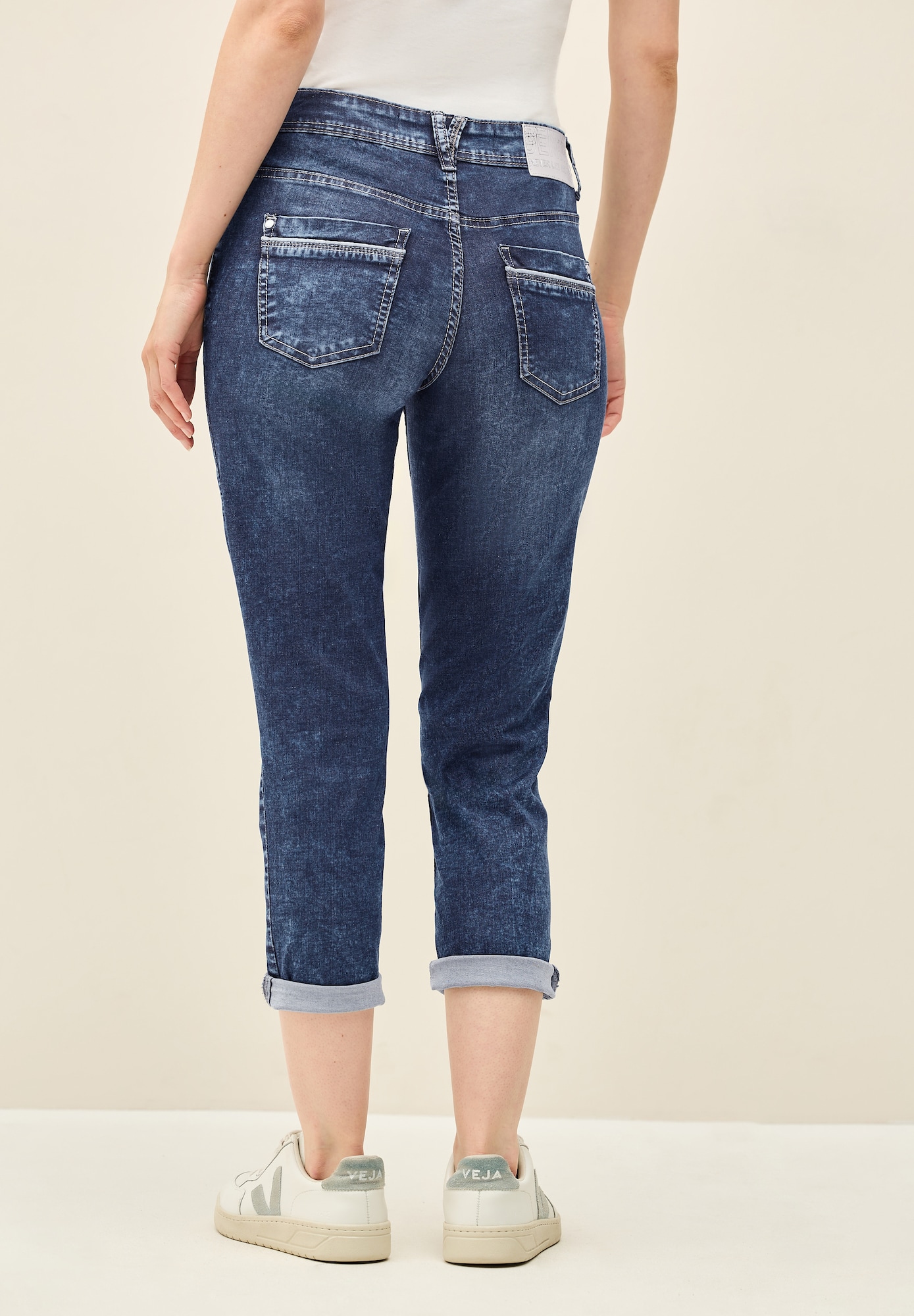 Thumbnail - Jeans