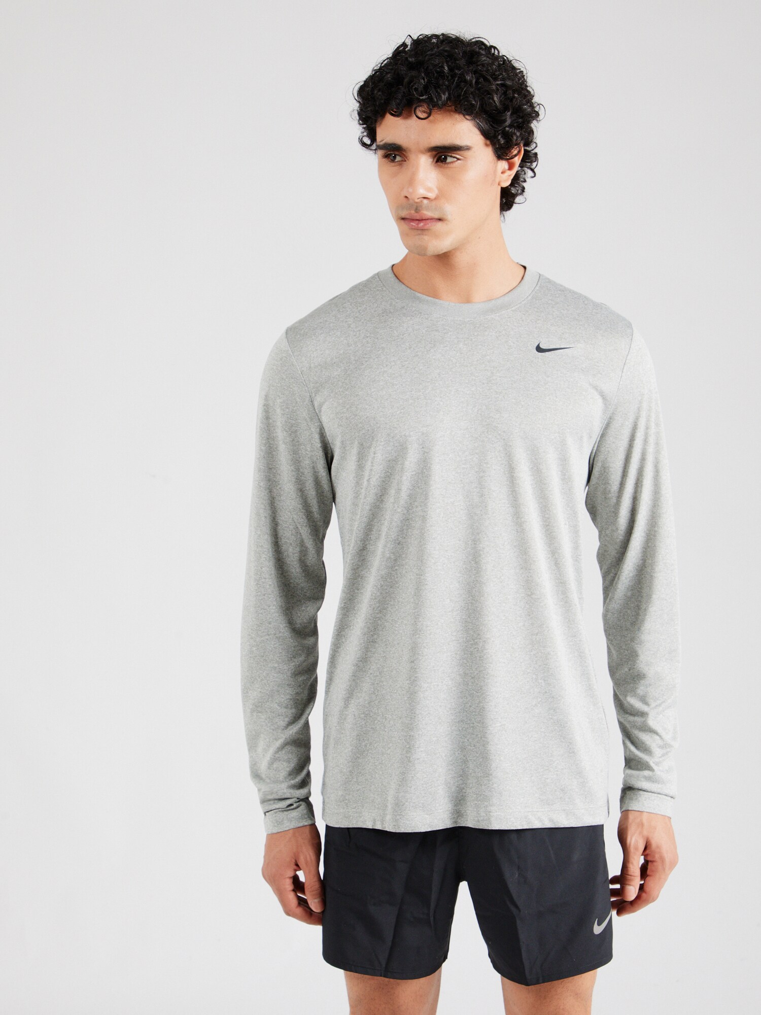 NIKE Funkcionális felső szürke termék 2. képe