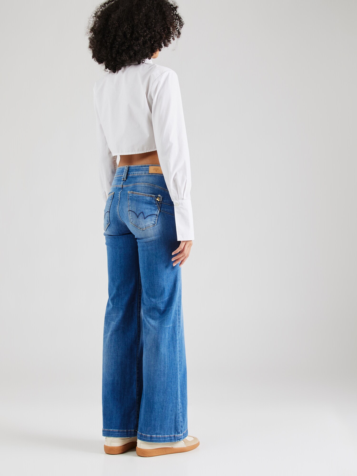 Thumbnail - Jeans