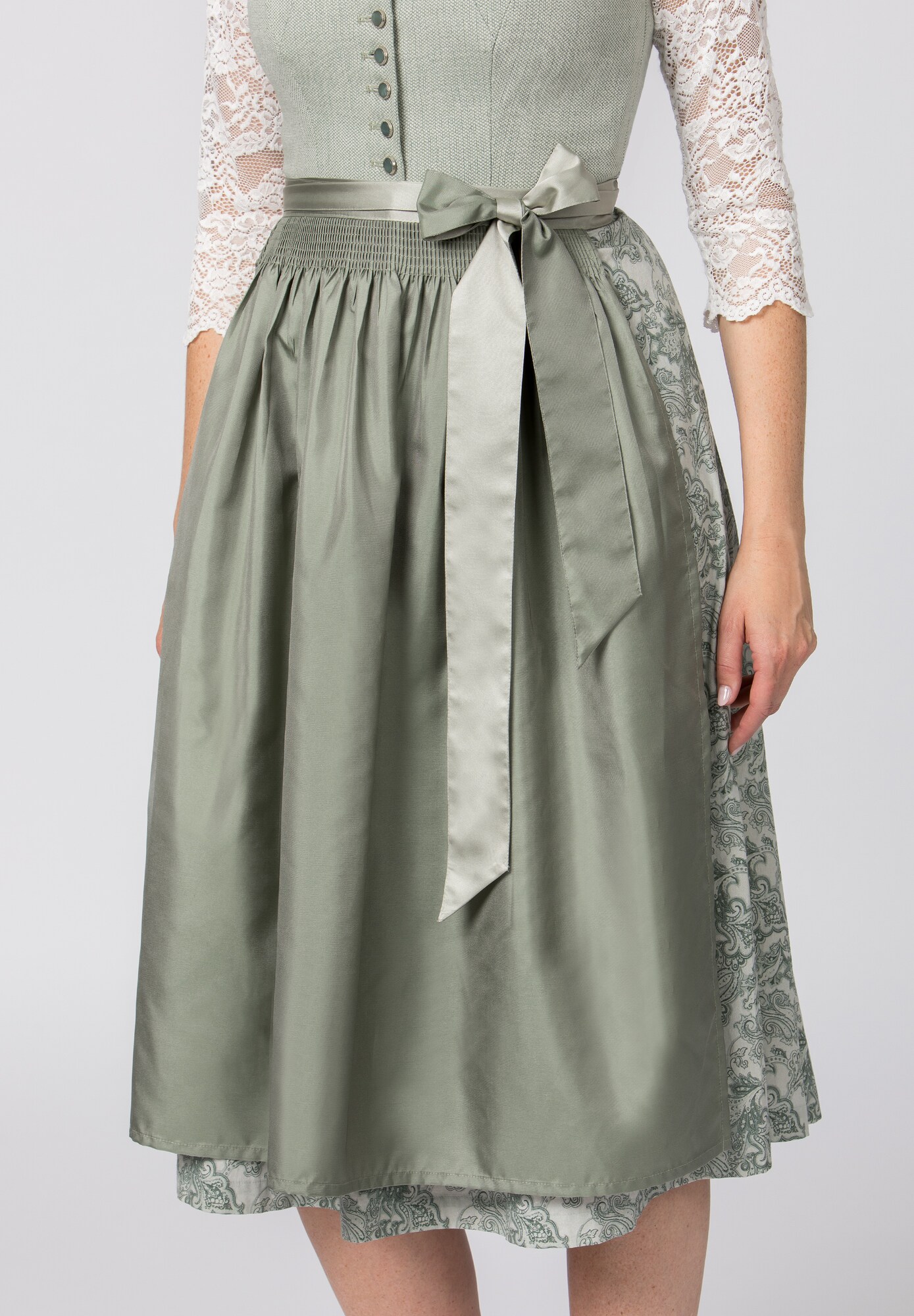 Thumbnail - Dirndl 'Amira'