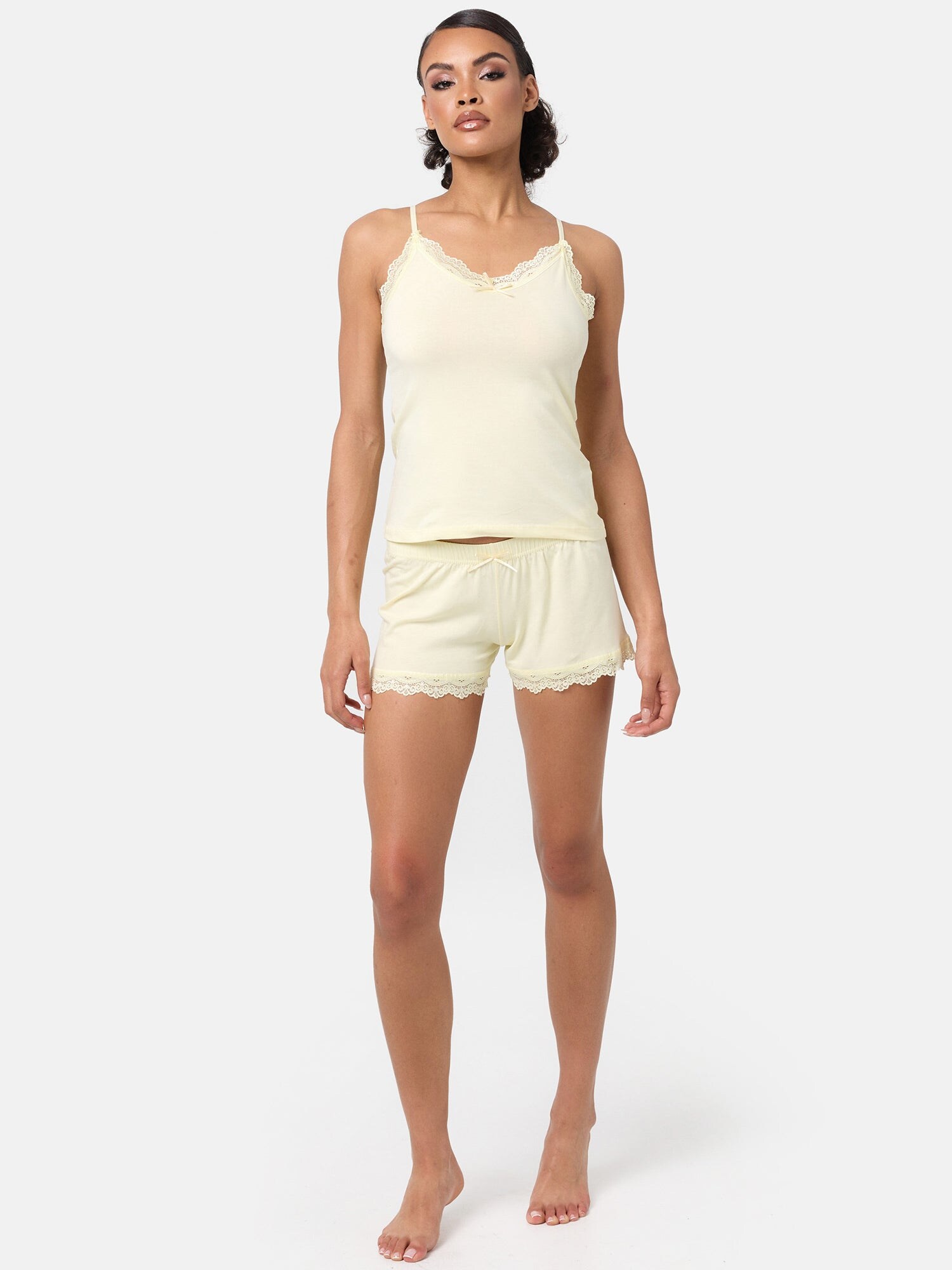 Thumbnail - Tazzio Shorty F908