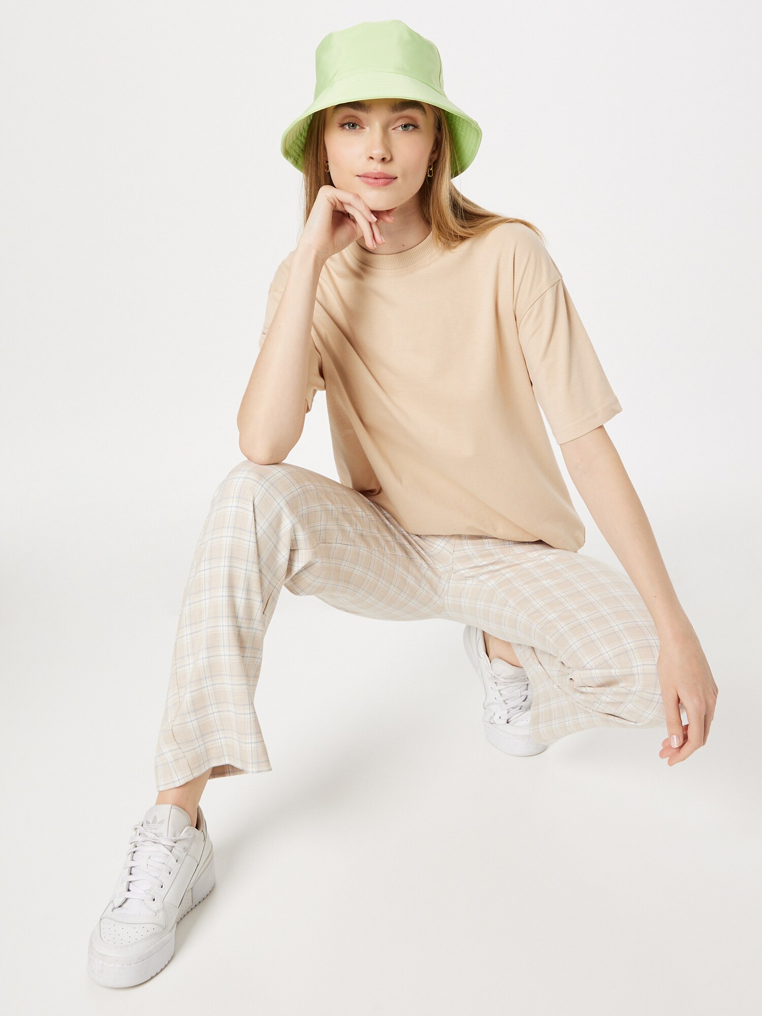 Nasty Gal Tričko piesková (obrázok 4)