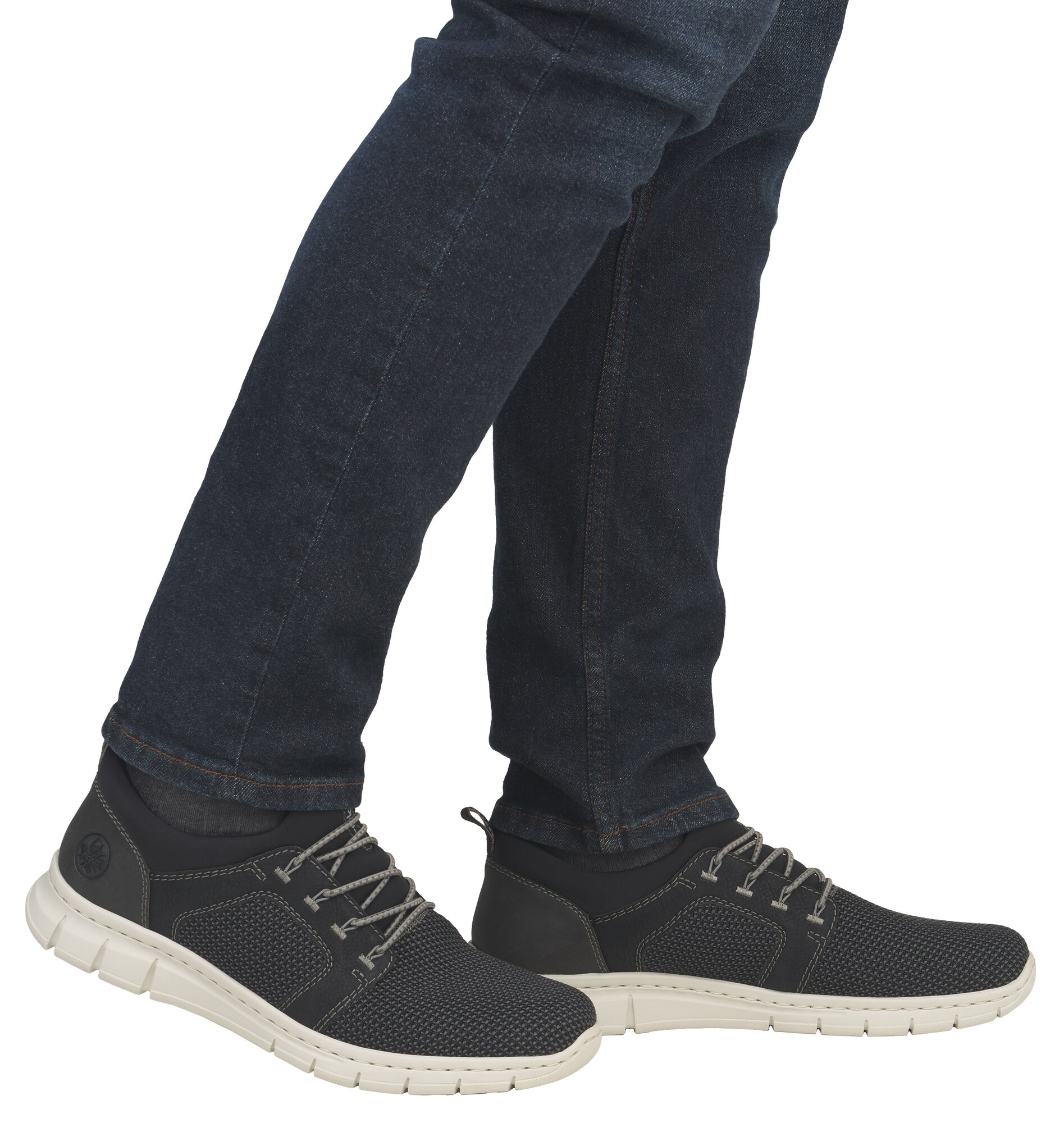 Thumbnail - Slip On