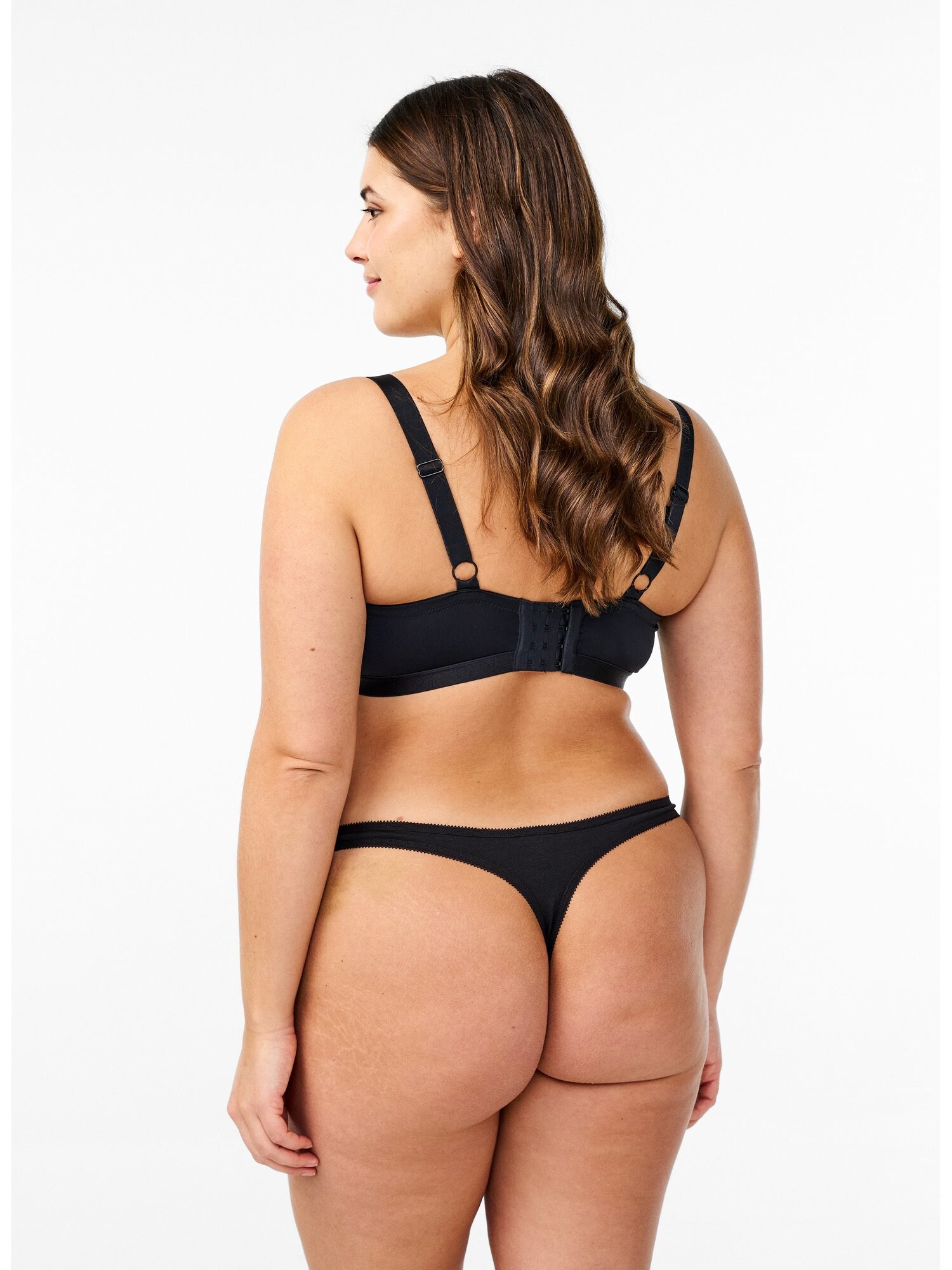 Thumbnail - Devoted by Zizzi String LWeek