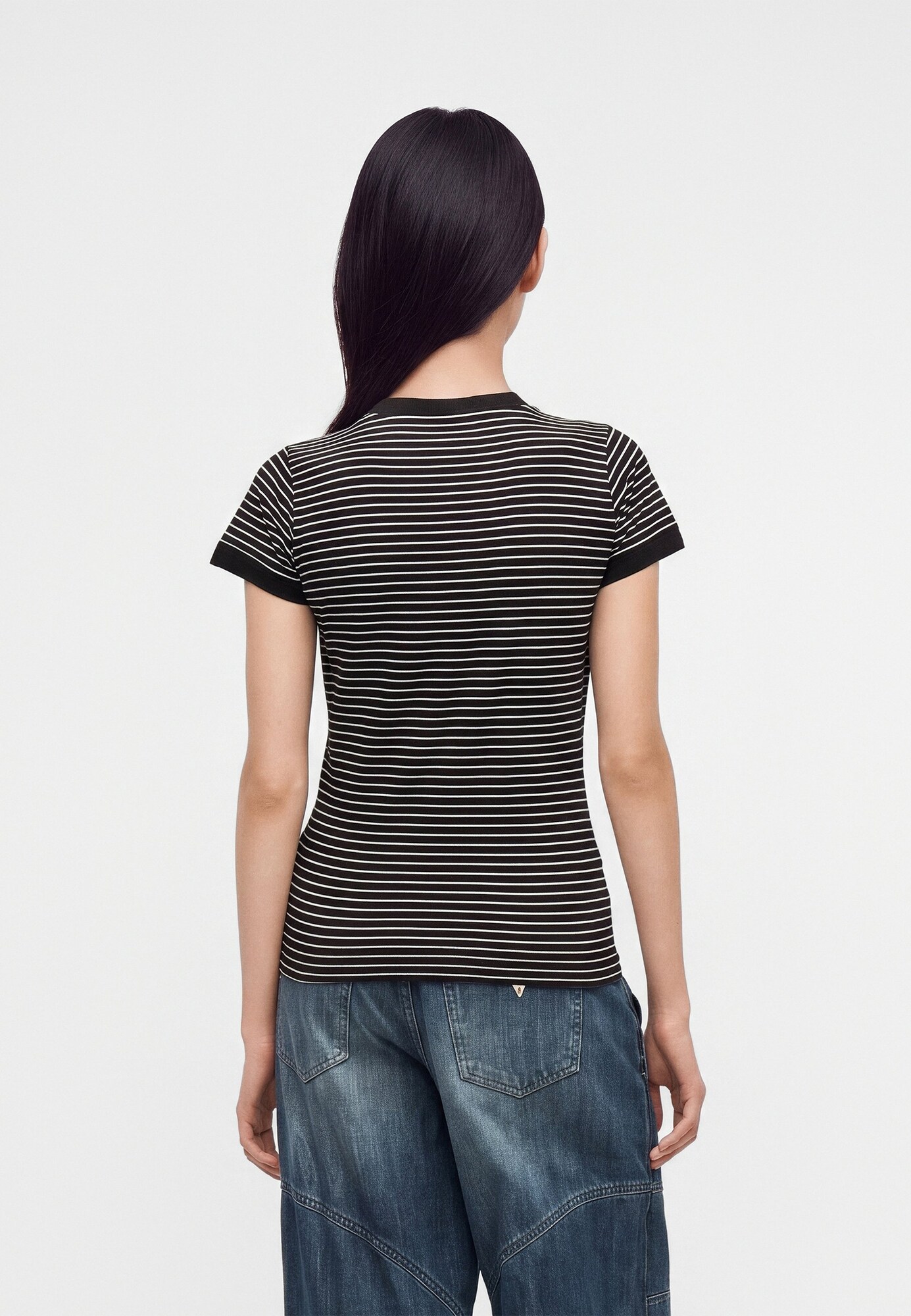 GUESS Camiseta negro / blanco – imagen 6