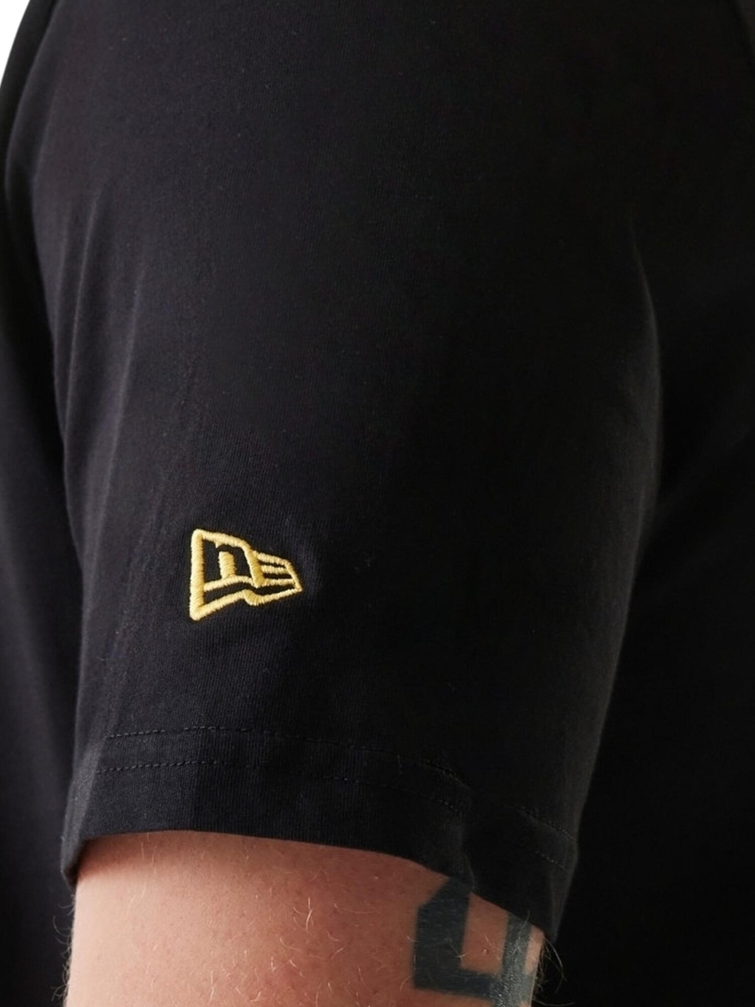 NEW ERA Camiseta 'Camiseta new era negra pittsbourg pirates ns mbl regular tee pitpir' negro – imagen 3