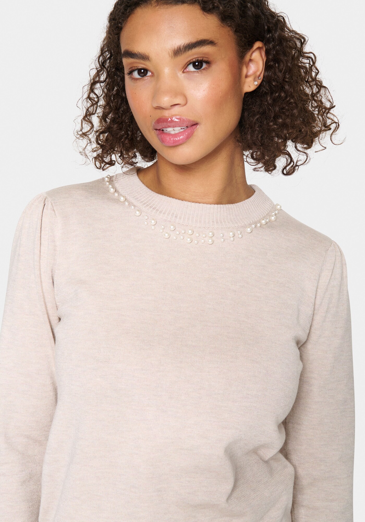 Thumbnail - Pullover