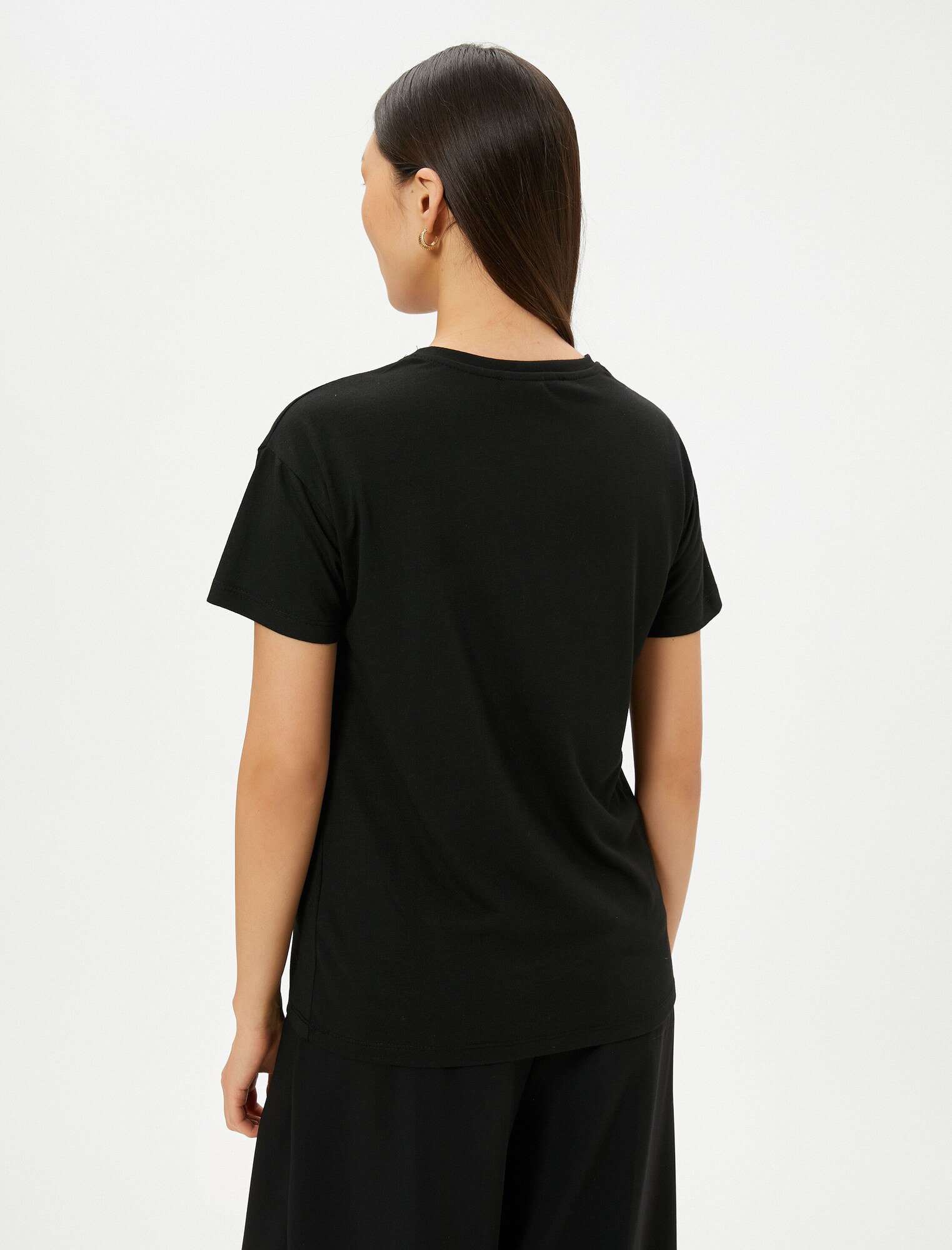Thumbnail - T-Shirt