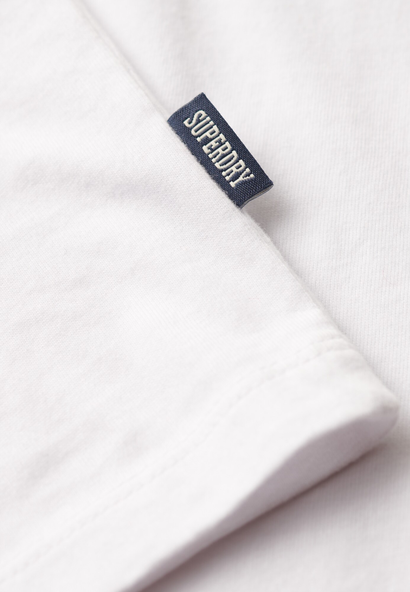 Superdry & Co Tričko 'ESSENTIAL' čierna / biela (obrázok 3)