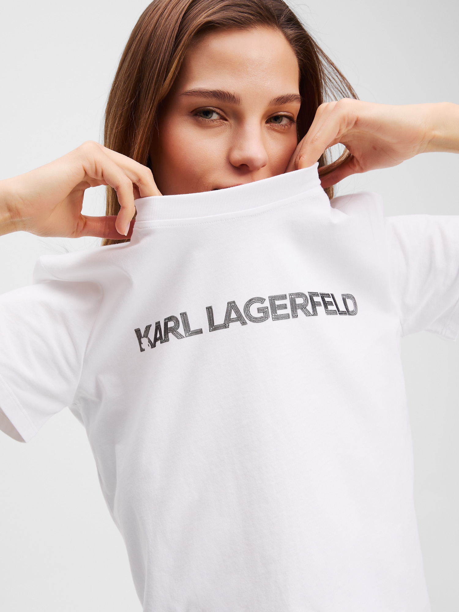 Thumbnail - T-Shirt