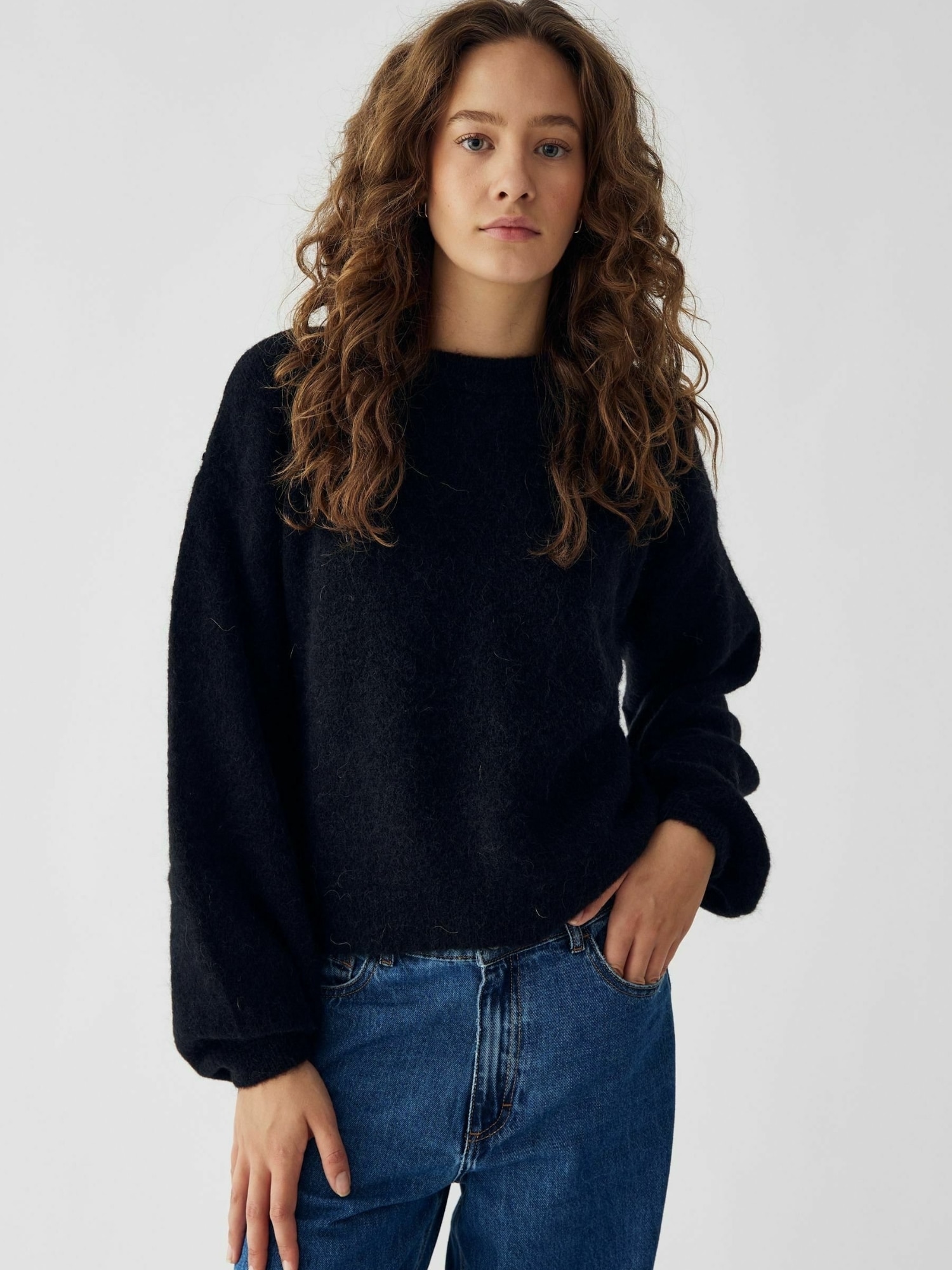 Noella Pulover ' Kae '  negru
