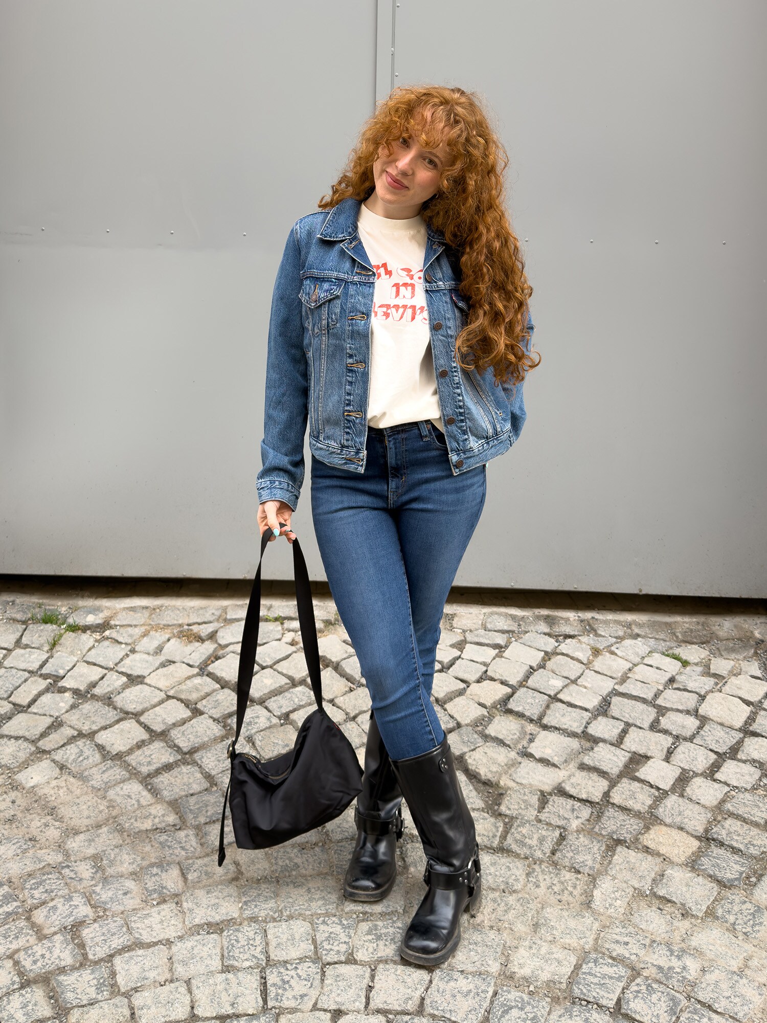 LEVI'S ® Oversize tričko 'Graphic Short Stack Tee'  svetločervená / biela (obrázok 6)