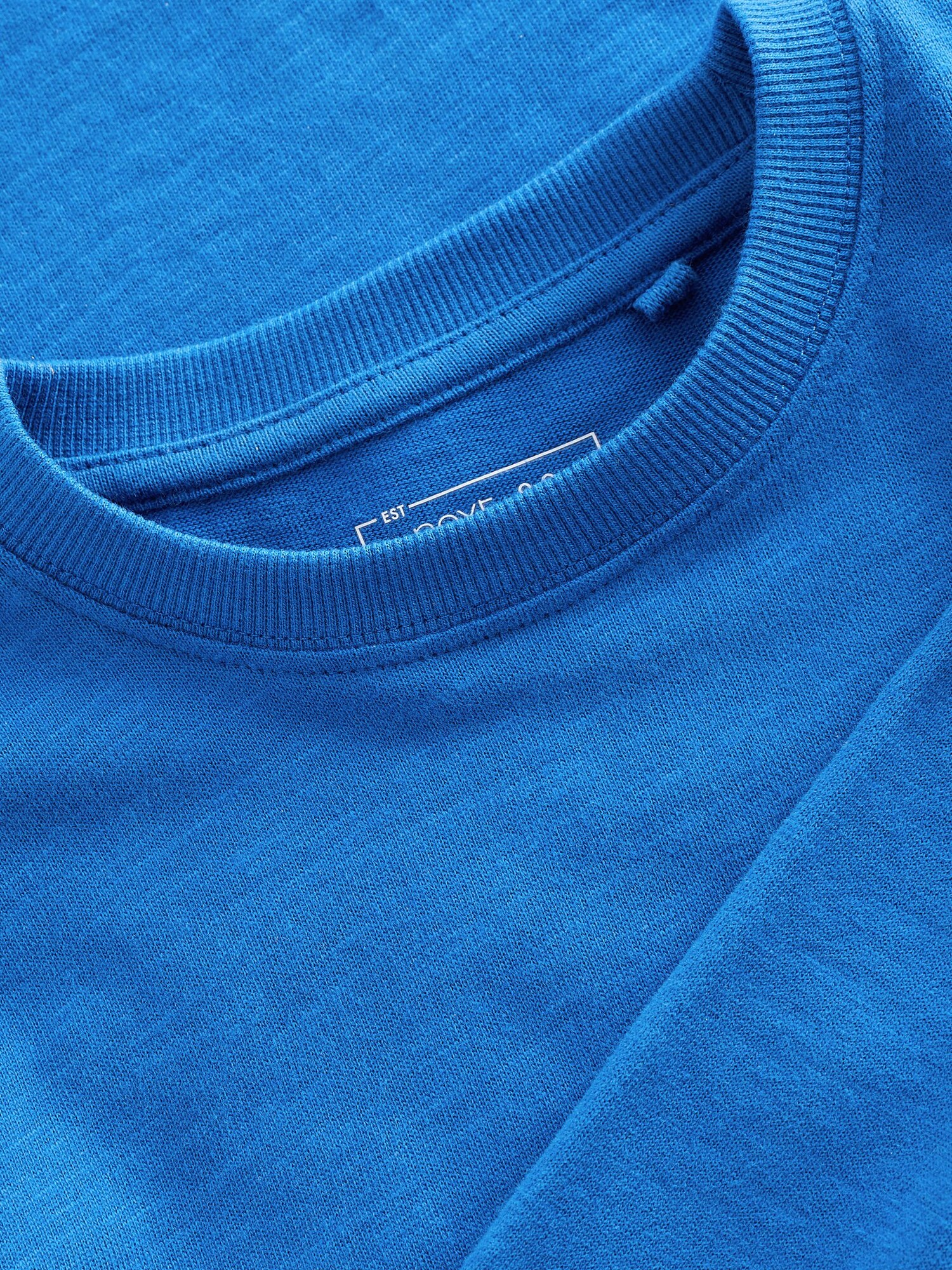 Thumbnail - T-Shirt