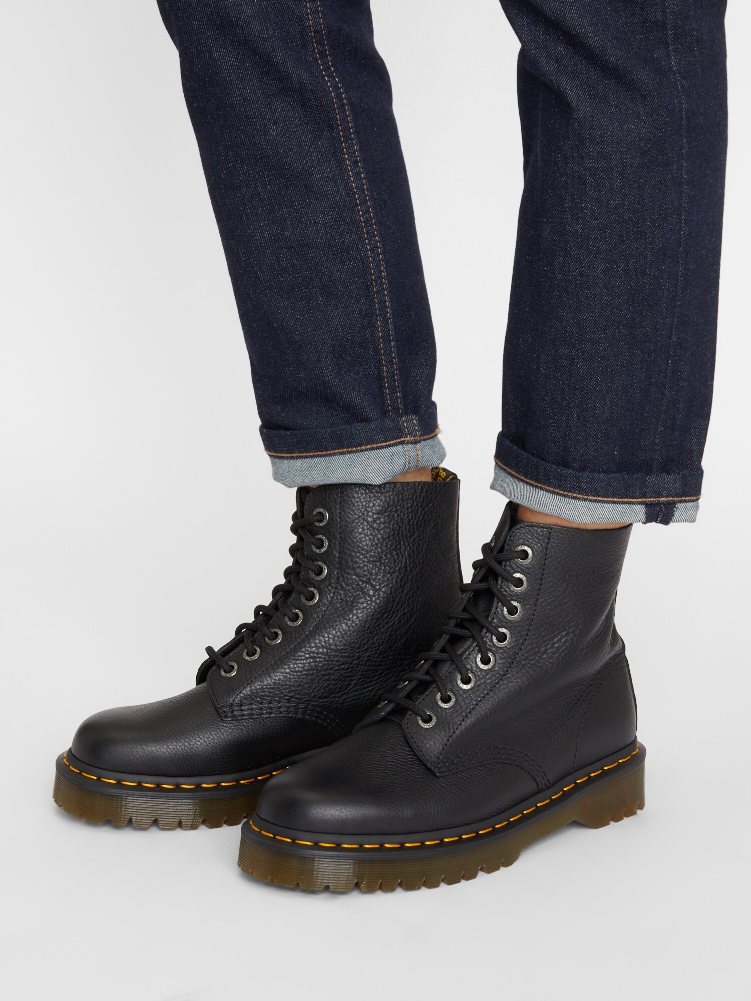 Thumbnail - Dr. Martens Schnürboots Pascal
